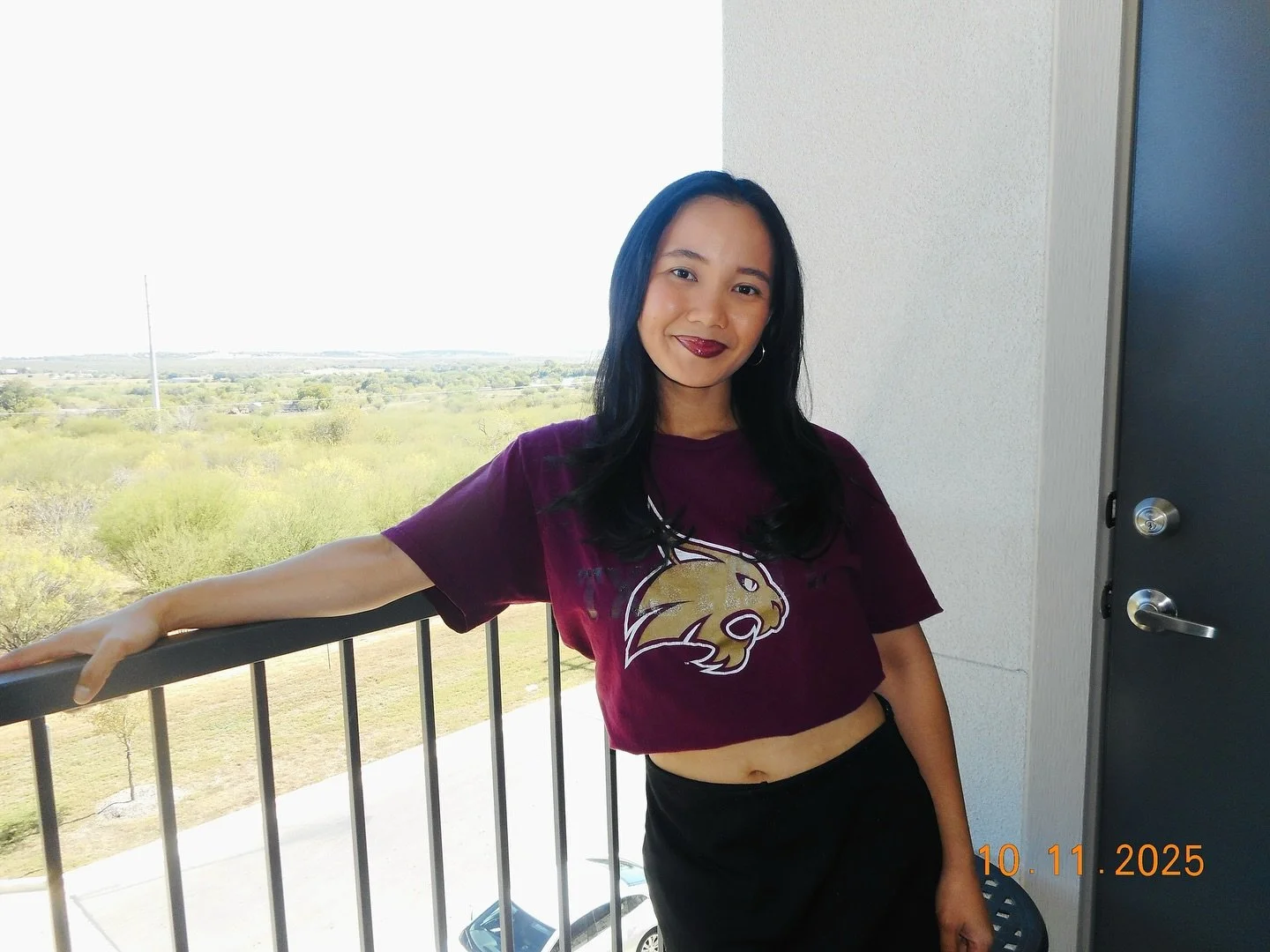 -
the life of a tailgater 🤠💃🏽🛻🏈

#txsthoco #cantbelievetheylost #tailgate #alumni #homecoming #smtx #txst #greeklife #txstate #football