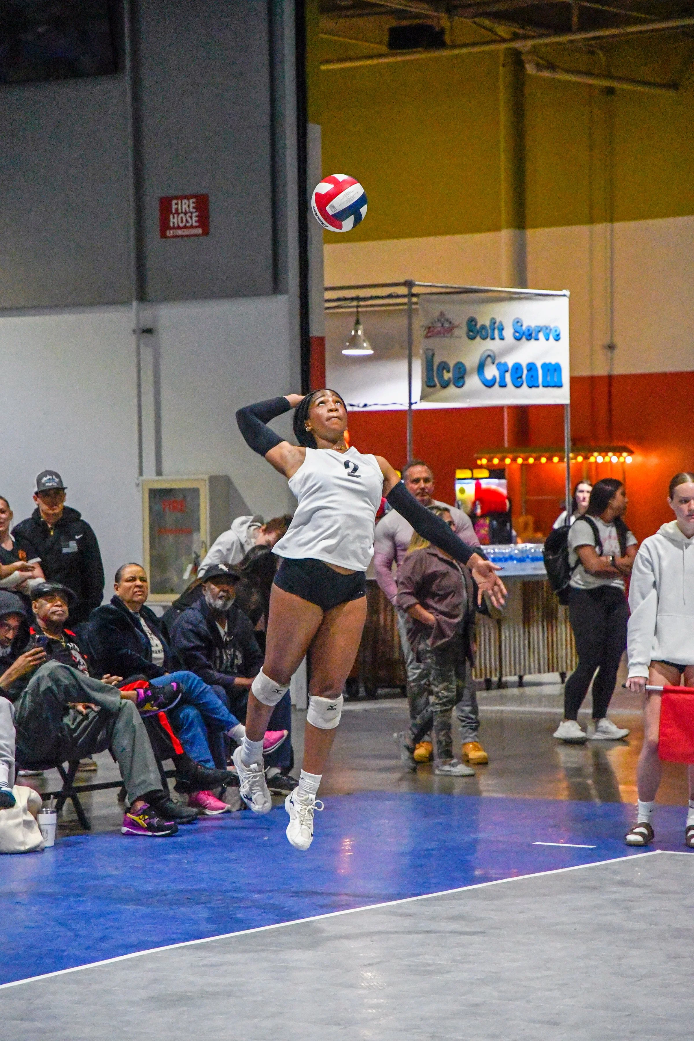 Champion ROSARY VOLLEYBALL トレーナー Champion ROSARY VOLLEYBALL トレーナー