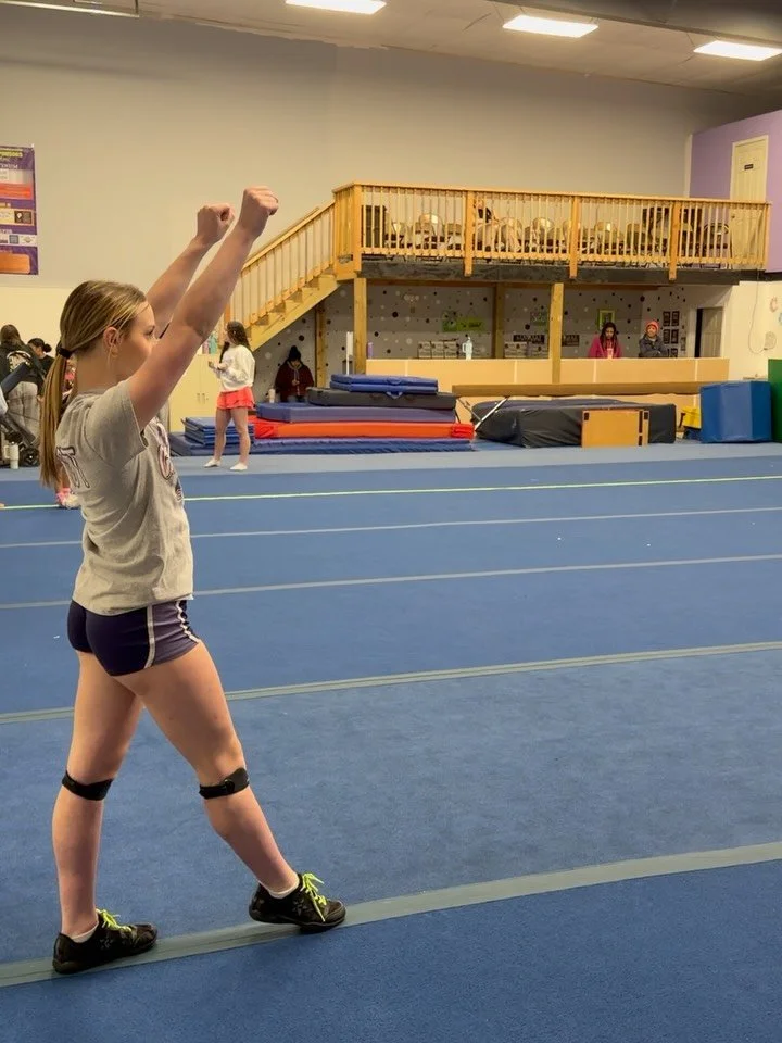 Tumble Dump from the last few weeks✨ 
I&rsquo;ve been slacking with back to back comps recently!😓 

- Ky playing clean up on some older skills, always proud!
- Soso working T jumps to prep for Toe Fulls 
- Bryn repping out her hand full on tumble tr