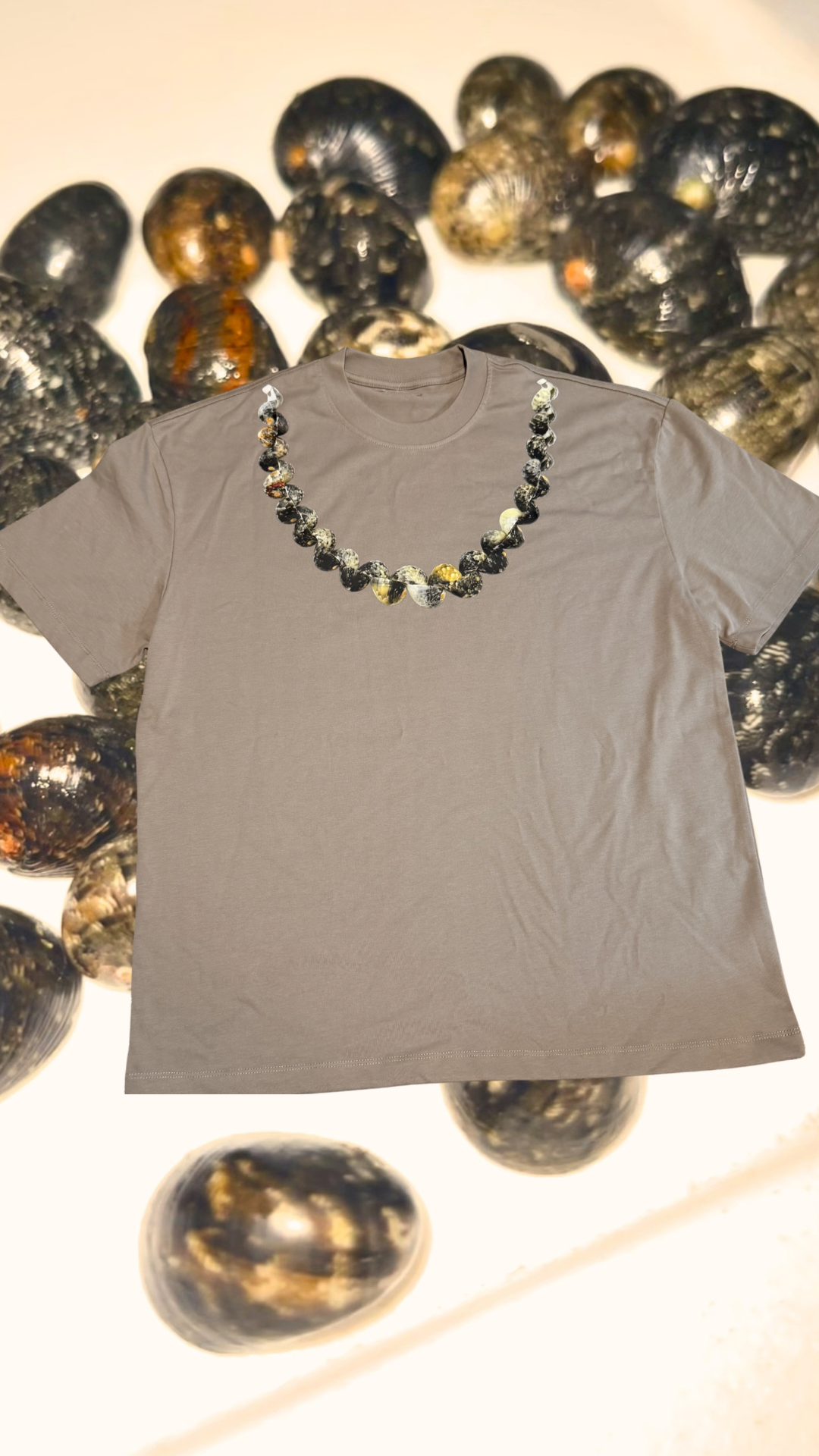 Lei Kūpeʻe Tee