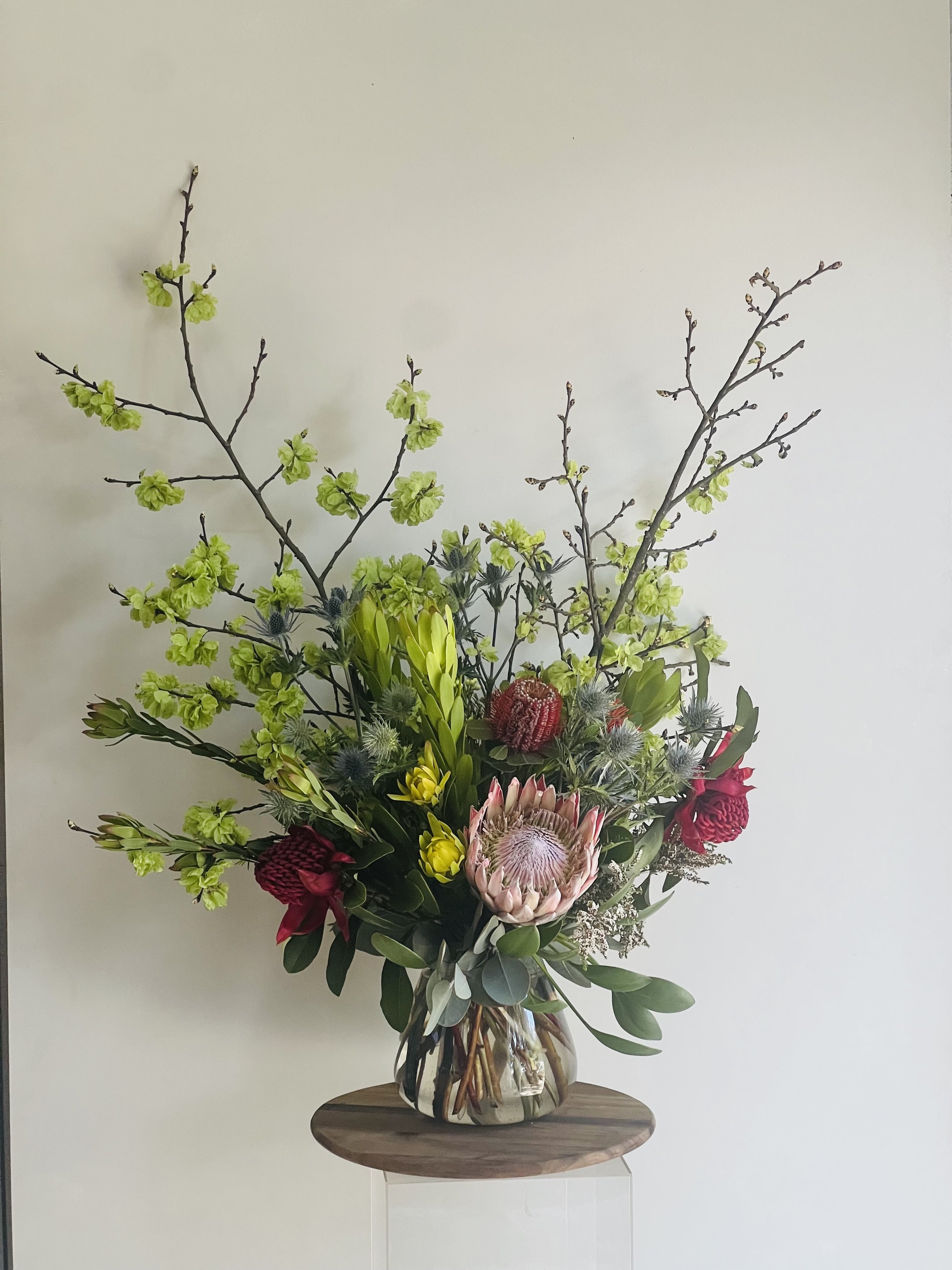 native flowers, coolum florist, mt coolum florist, peregian florist, sunshine coast florist, king protea, waratahs, gum, sea holly, lasting flowers,local florist, flower delivery, peregian springs florist.jpg