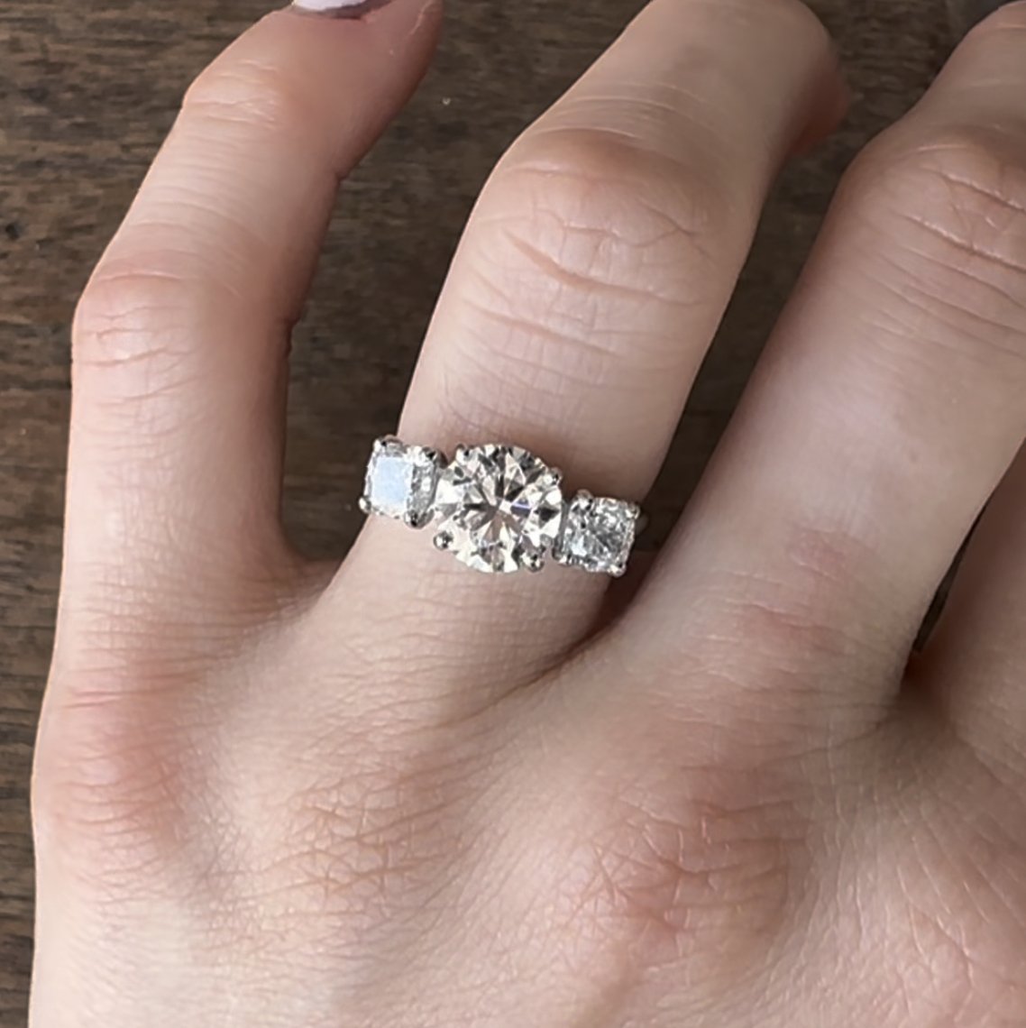 threeeee-helen-minor