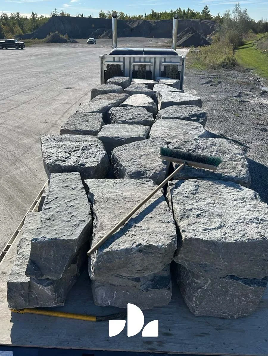 14” Hudson Armour
—Delivered to Port Colborne