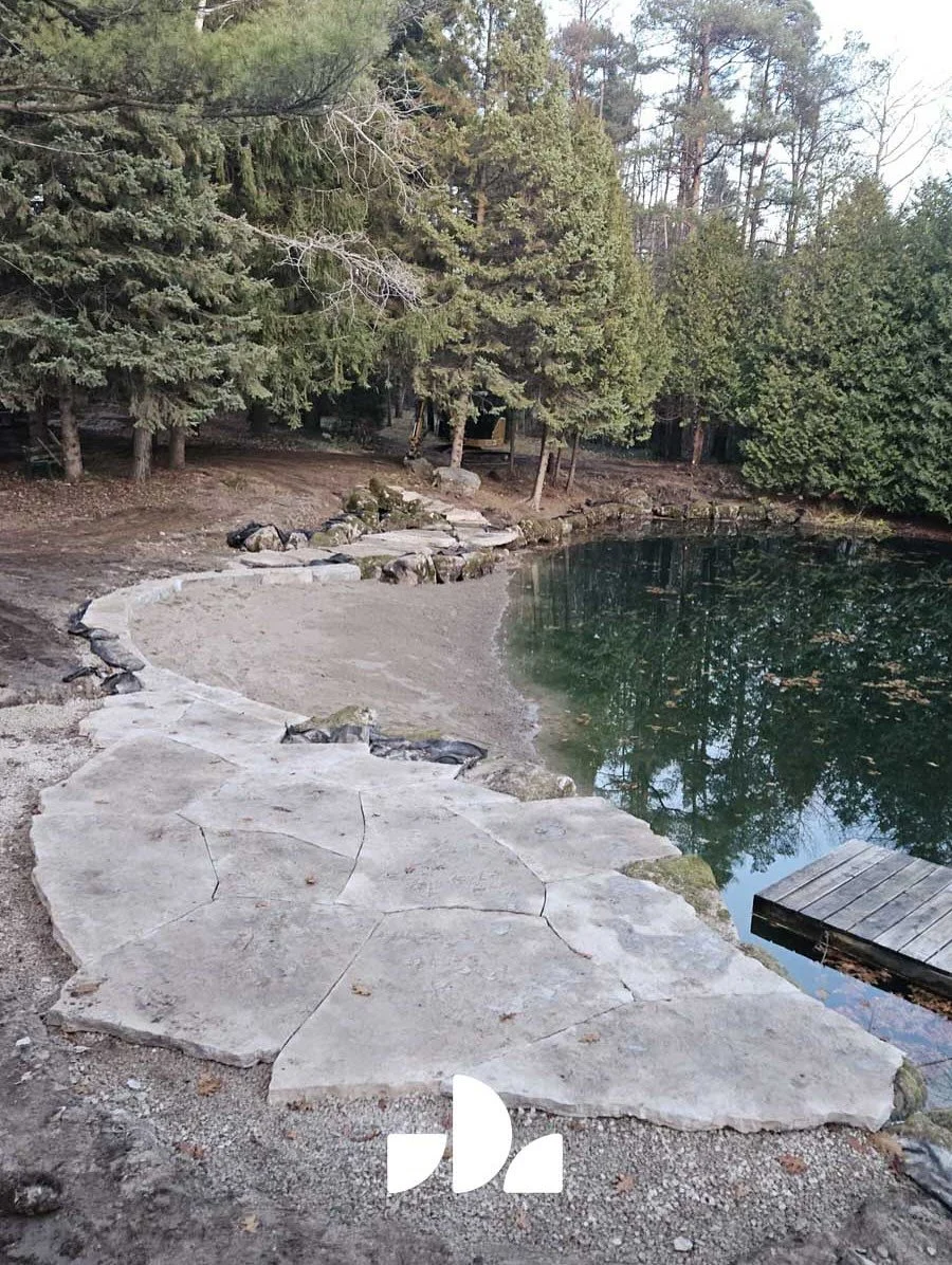 Chilton Field Stone + Marquette Oversized Flagstone