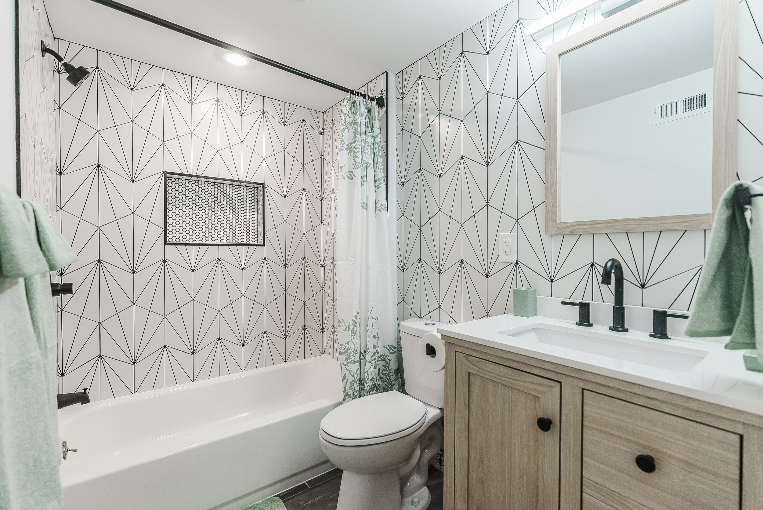Bedroom3Bath.jpg