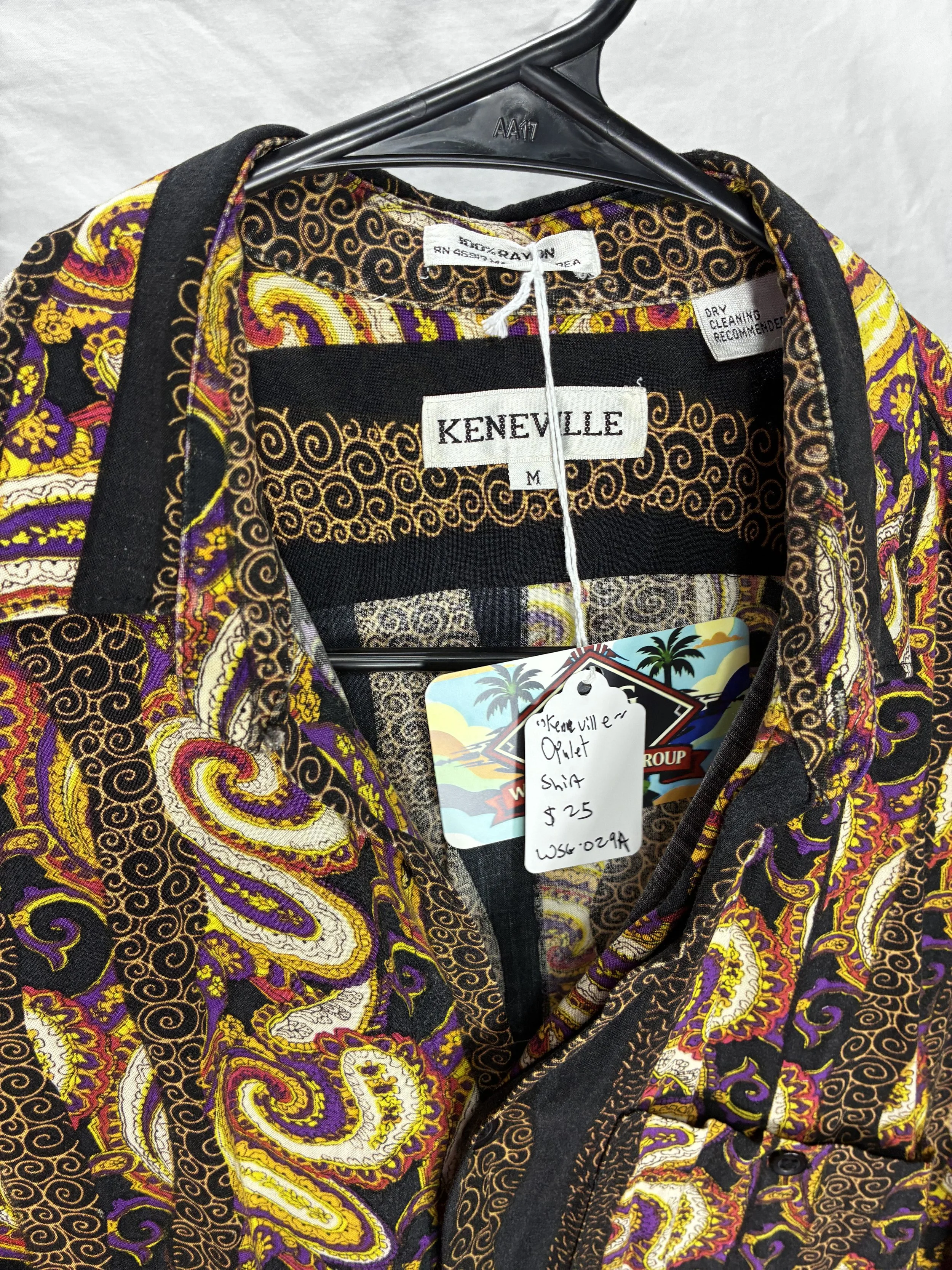 Keneville Vibrant Paisley Rayon Shirt - Medium