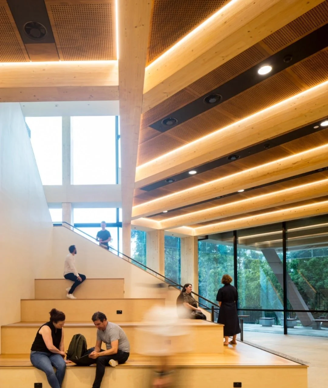 Buildcorp_New-Build_Education_Mac-Uni-Ainsworth_Carousel-2.3-min.jpg