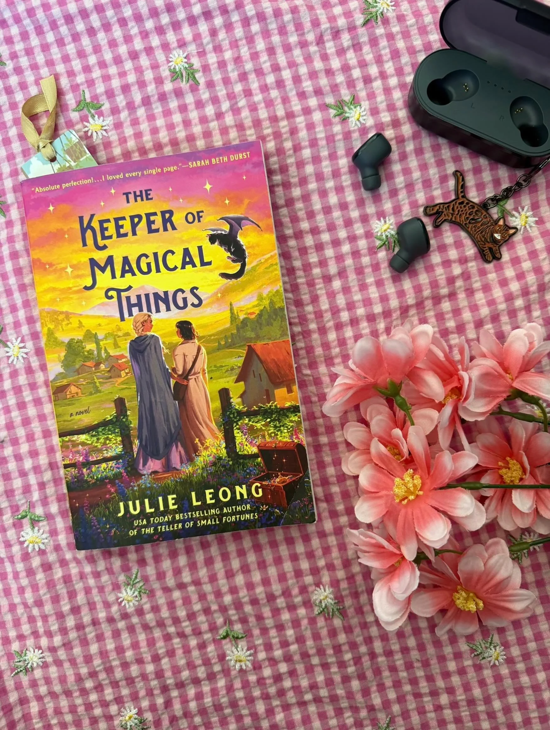 I&rsquo;ll read basically anything with a cat in it. A cat dragon? Definitely in! This book is exactly why I love cozy fantasy. ✨ Sweet, magical, comforting, and filled with characters who I adore. Highly recommend for anyone wanting to get into the 