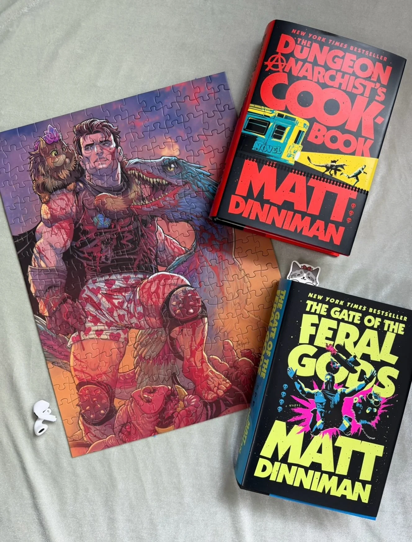 Finished Book 4, The Gate of the Feral Gods, and it&rsquo;s officially my favorite so far! I&rsquo;m absolutely obsessed with this series, and the audiobooks are INSANELY Good. The voice acting is truly next level. 

NEW ACHIEVEMENT UNLOCKED: Complet