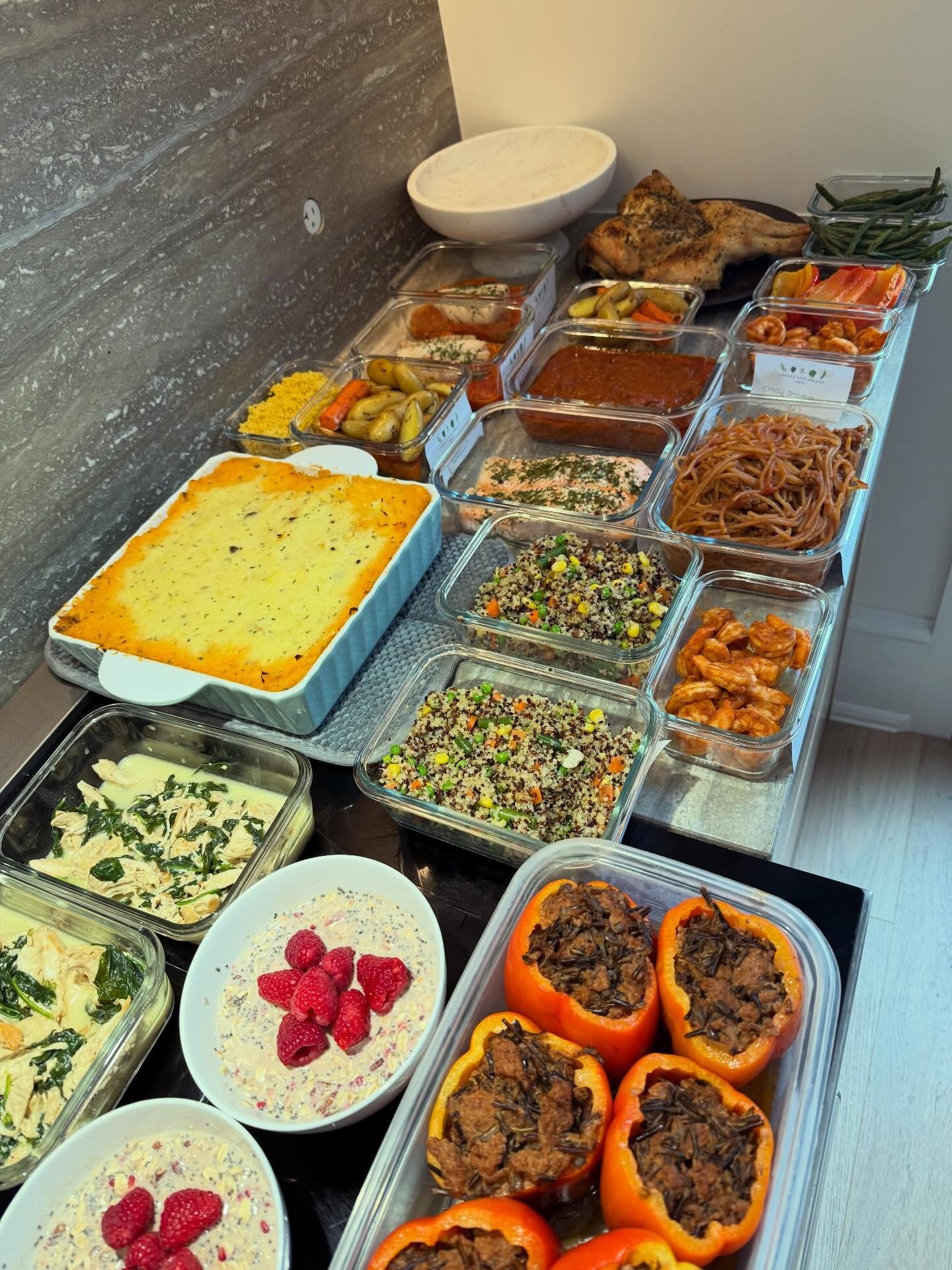 Full fridges, happy hearts! Nothing beats seeing a client smile with a stocked fridge for the next two weeks!  #privatecheftoronto #mealprep #stockedfridge #torontochef