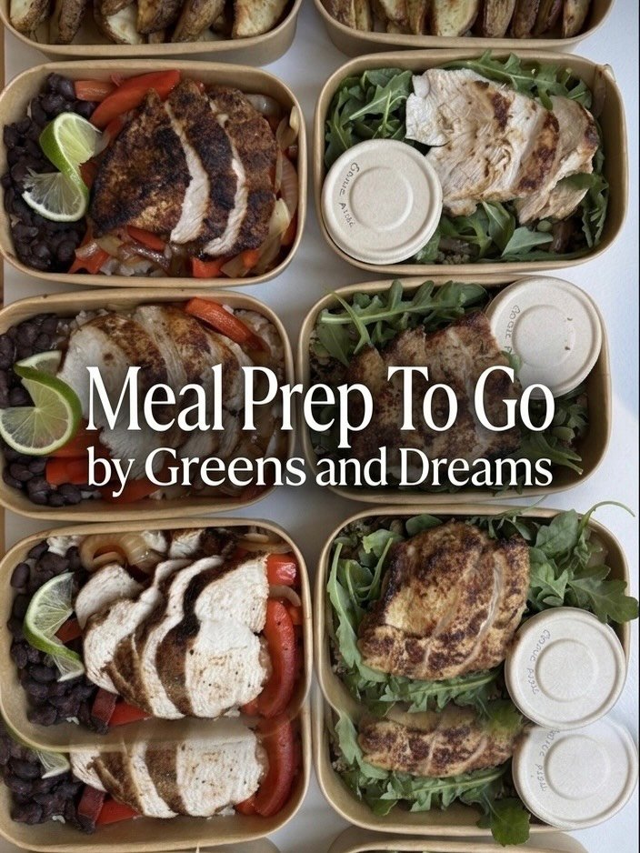 A huge thank you to @willburkart for choosing Greens &amp; Dreams during his recent trip to Toronto! There is nothing I love more than helping clients stay consistent with their healthy routines and feel their absolute best while traveling. ✈️🌱 Cust