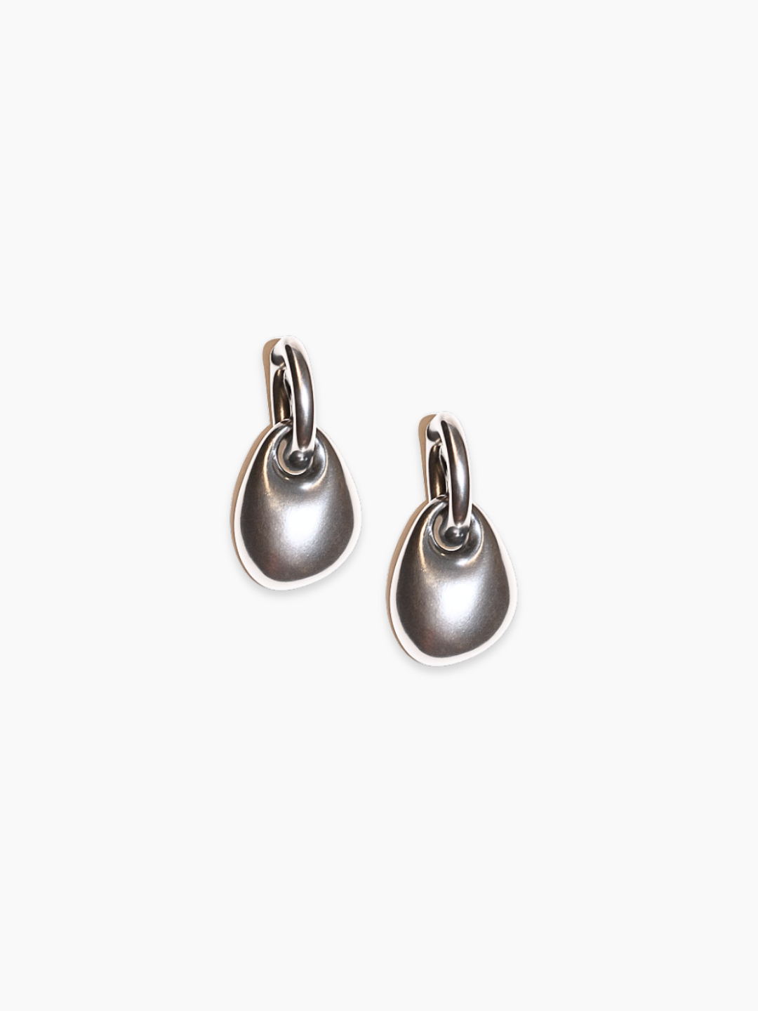 arlo earrings.png