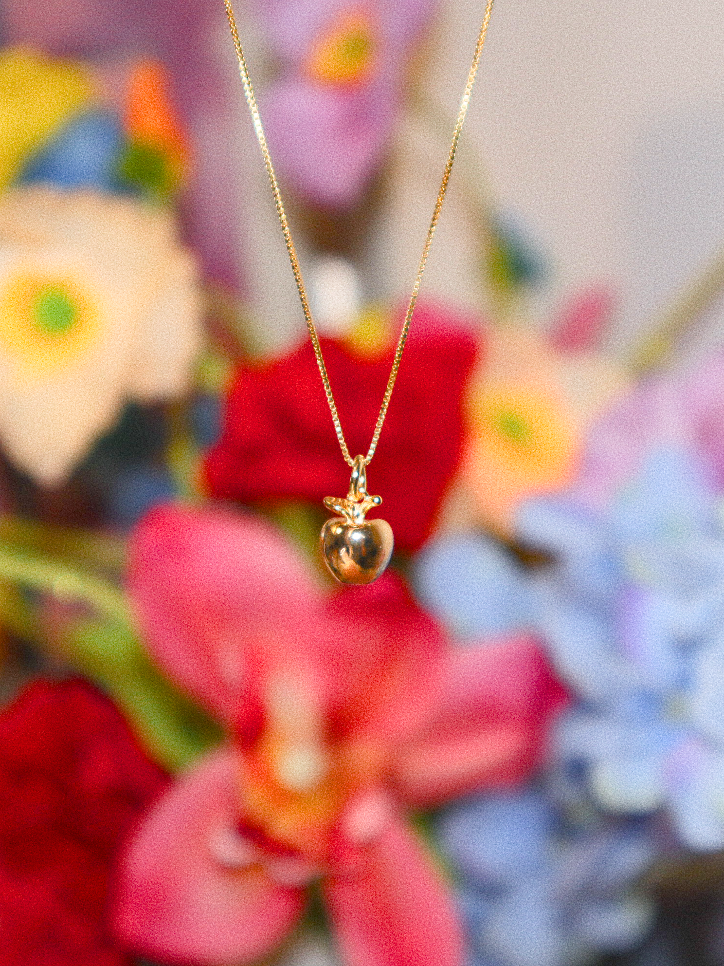 tiny gold apple charm necklace