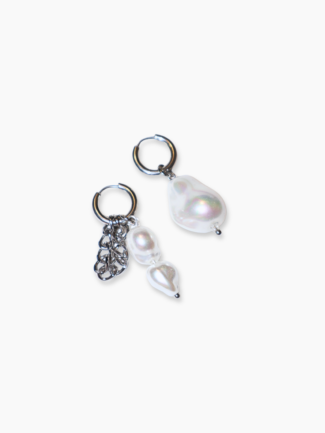 vela earrings 1.png