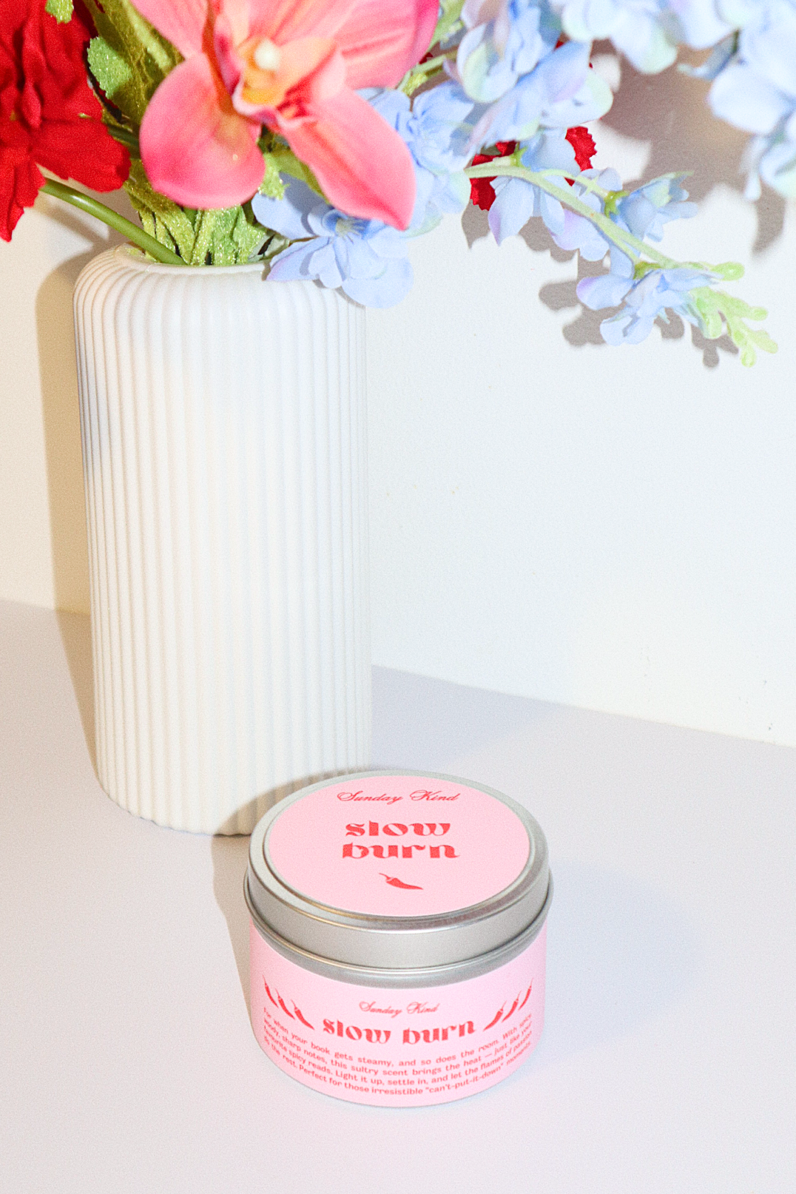 slow burn spicy reads scented candle