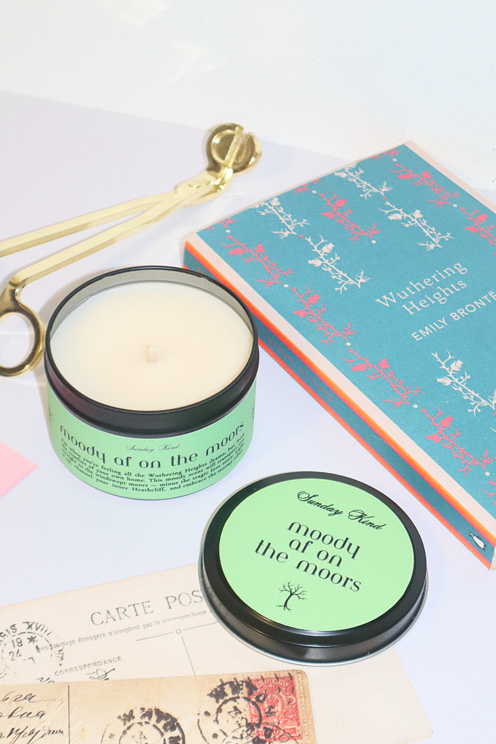 wuthering heights scented tin candle