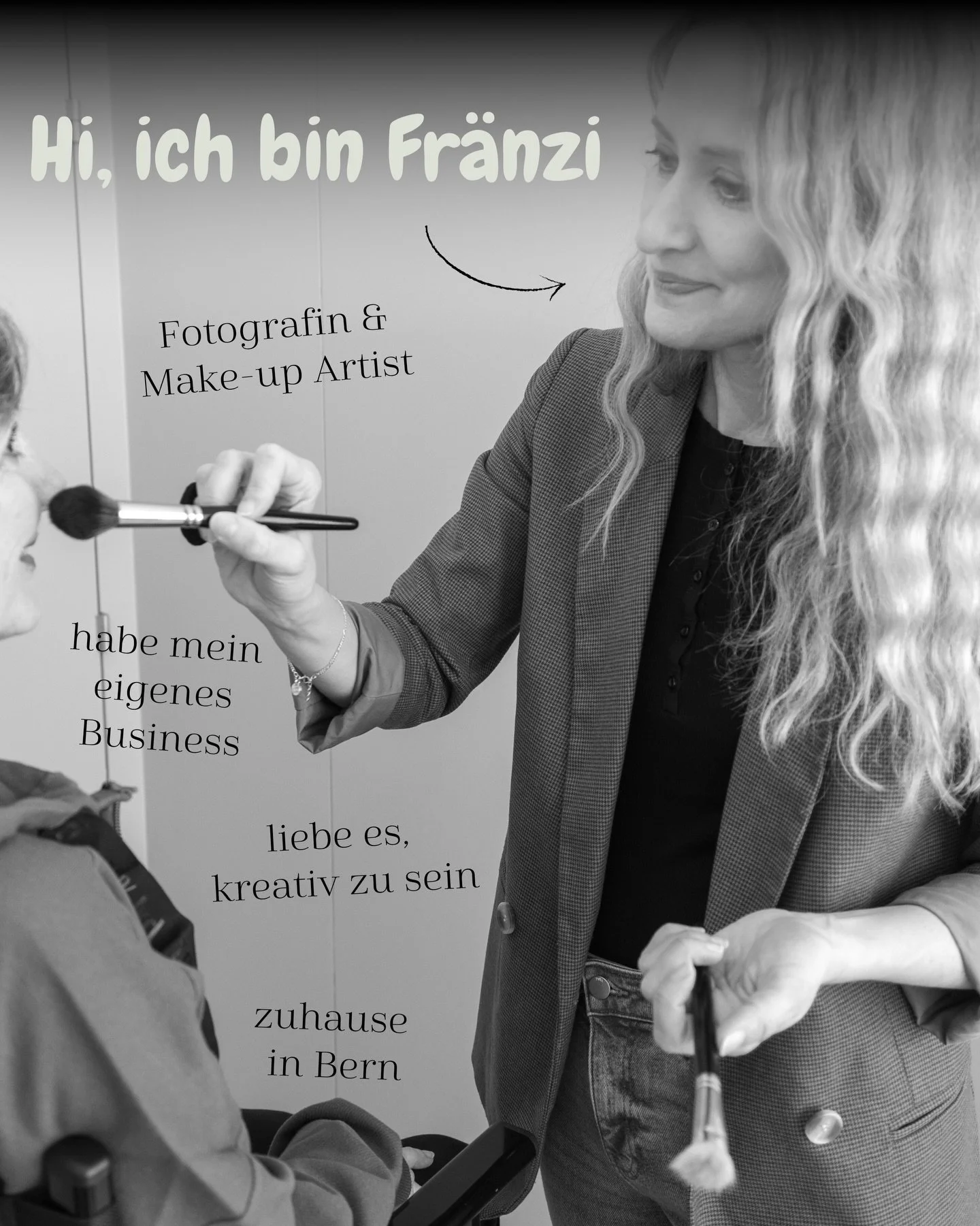 Hey, ich bin Fr&auml;nzi..

..und ich liebe es, Menschen mit Make-up und Fotografie zum Strahlen zu bringen &ndash; ein paar Infos &uuml;ber mich findest du hier.

Sch&ouml;n, dass du da bist.🫶🏼