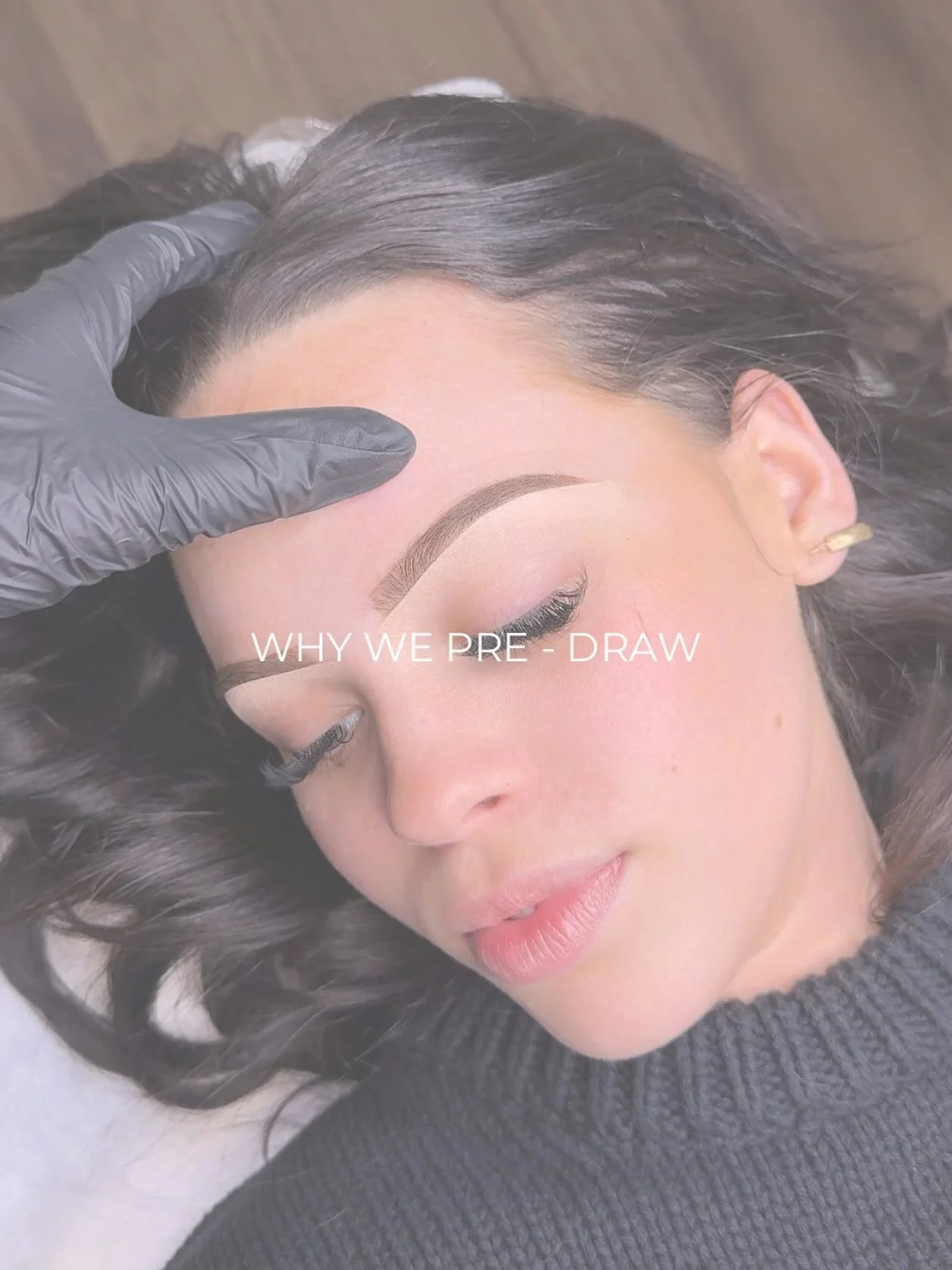 The pre-draw is where your ombr&eacute; brows are carefully planned before any pigment is applied.

We map your brows to suit your facial structure, ensure balance and symmetry, and create a visual preview of your final shape.

This step allows us to