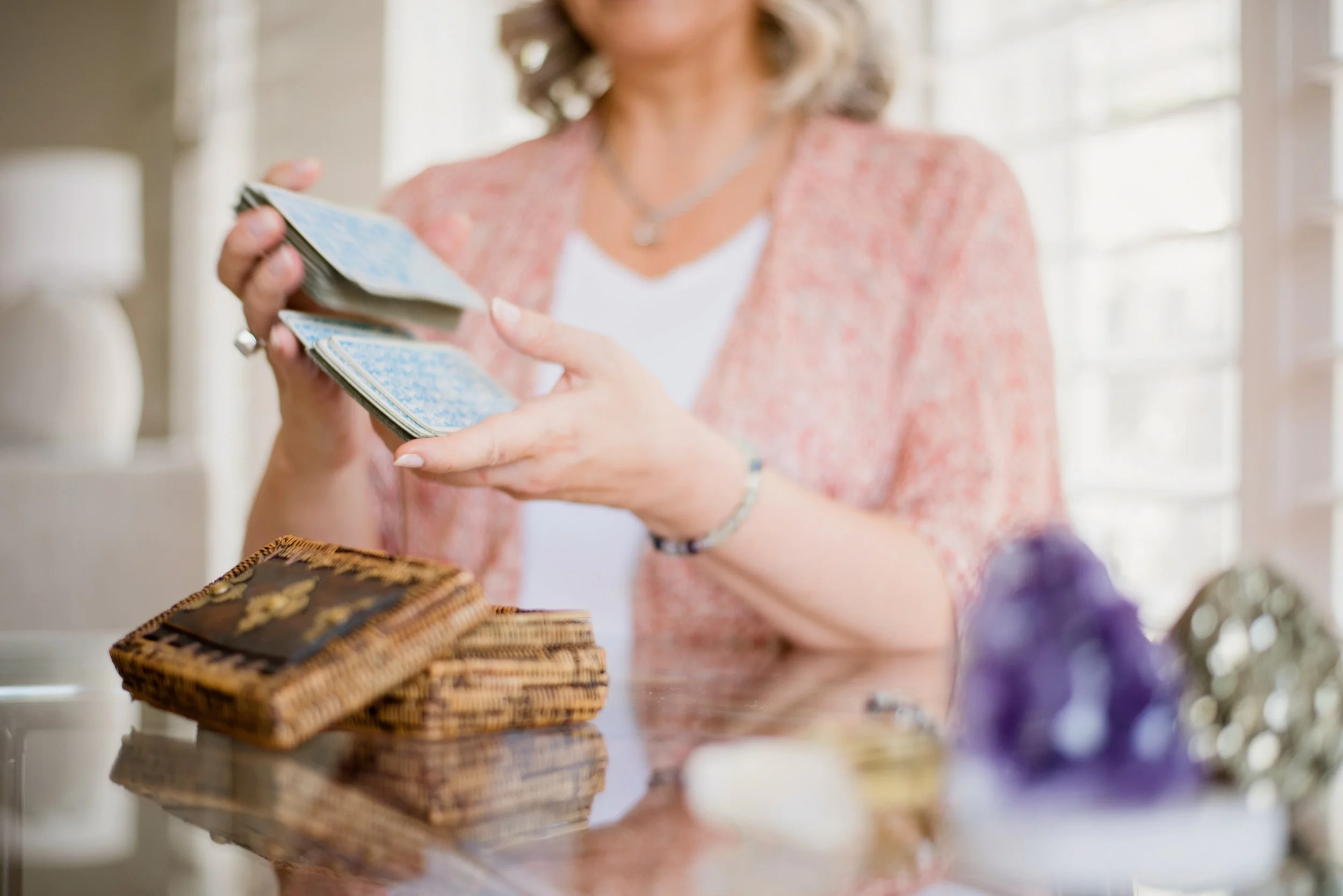 What to Expect in a Tarot Reading (From Someone Who's Done Thousands)