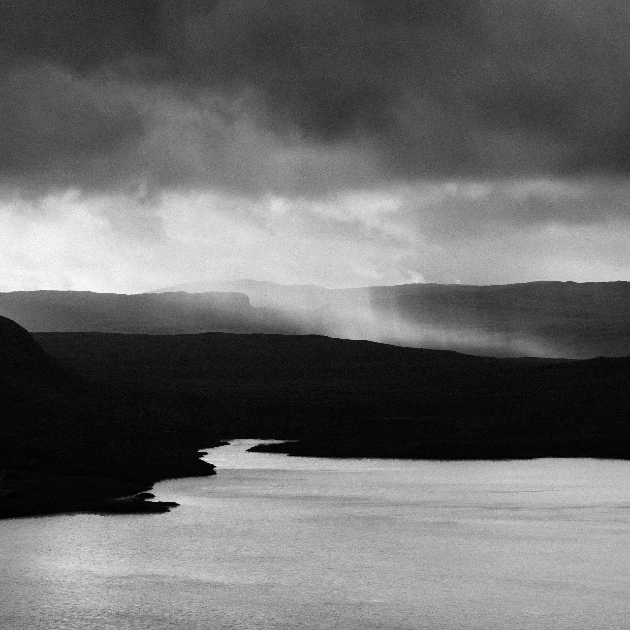 B&W Chris Logue-28.jpg