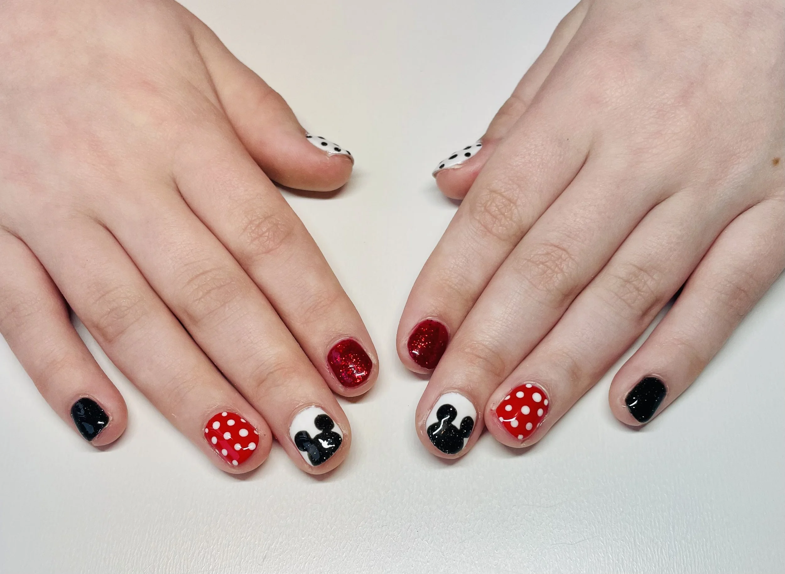 Nail Art bespoke design at The Beauty House Cheshire Sandbach. Nails, BIAB, Builder Gel, Gel Bottle