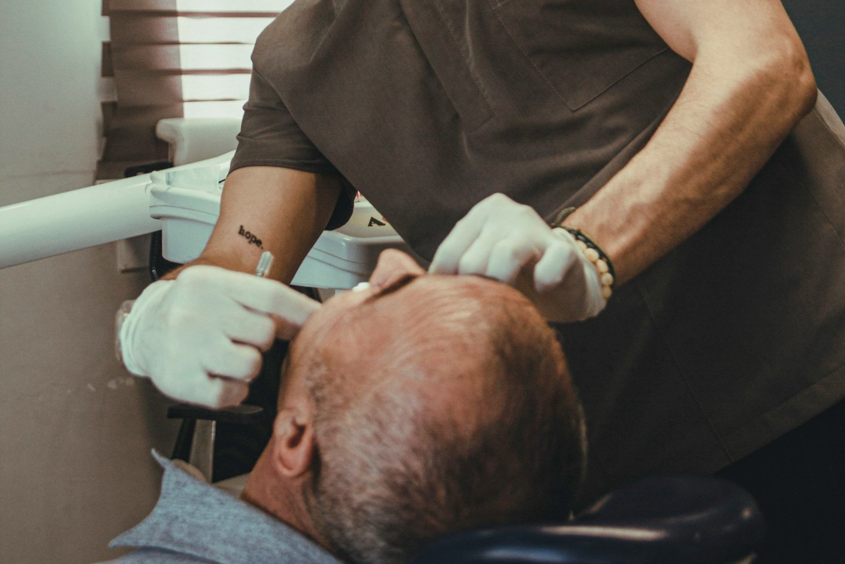 How Your Teeth Can Predict Your Health: 7 Hidden Clues Dentists Spot First