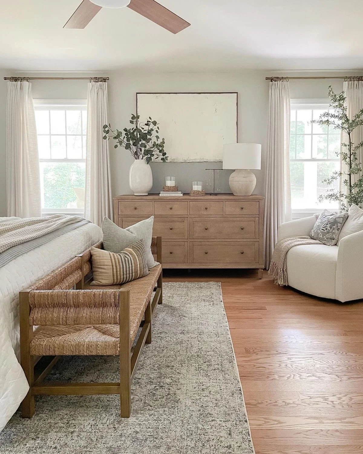 Quello che ci portiamo a letto: la casa, la sera e il bisogno di riposare davvero