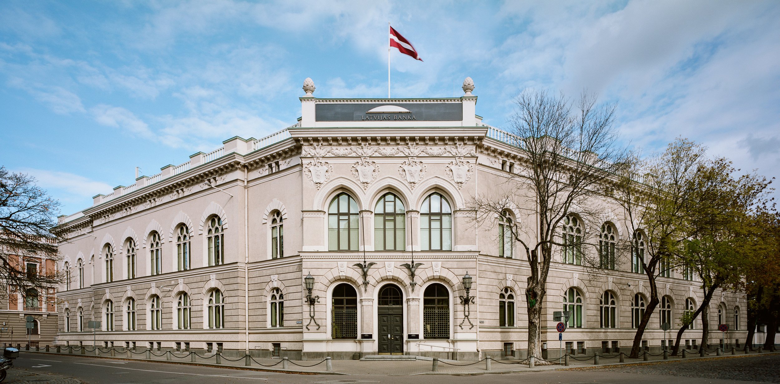 Nebanku kreditētāju uzraudzības nodošana Latvijas Bankai aizsargās iedzīvotājus