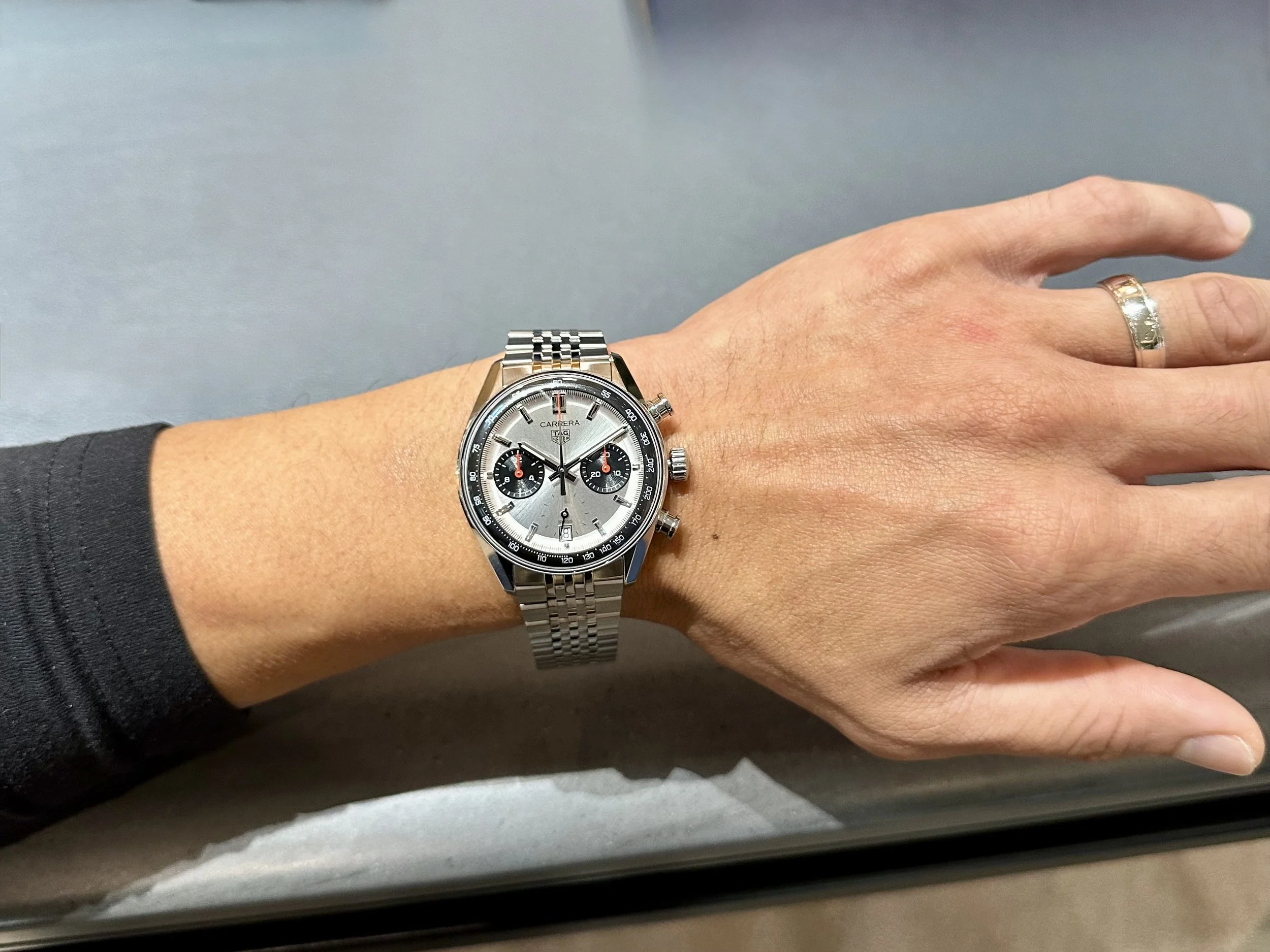 TAG Heuer Carrera Chronograph 39 mm Review: Heritage in Motion