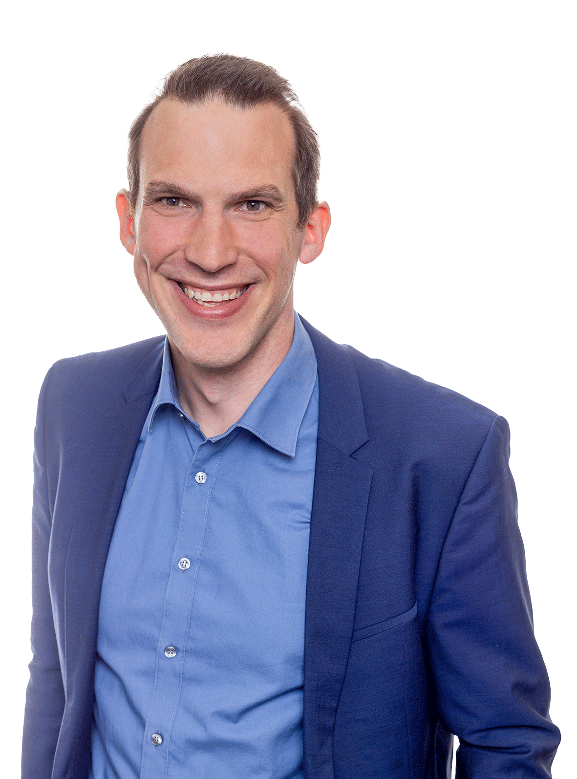Tobias Schaer, ein Teil der Leitungsebene von  Hochfrequenz Unternehmensberatung GmbH, freundlich lächelnd.