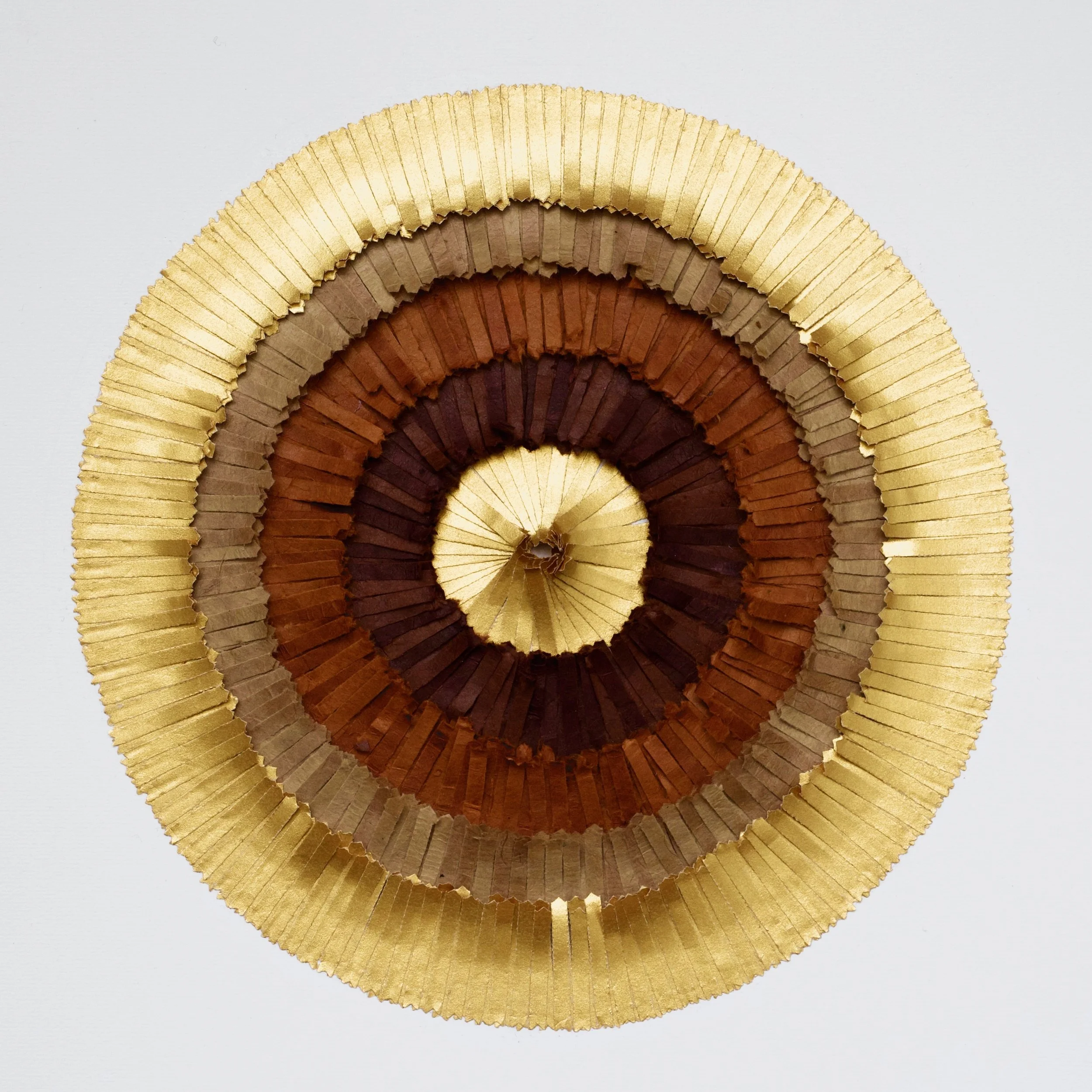 Eclats Dorés, 2026, 30 x 30cm