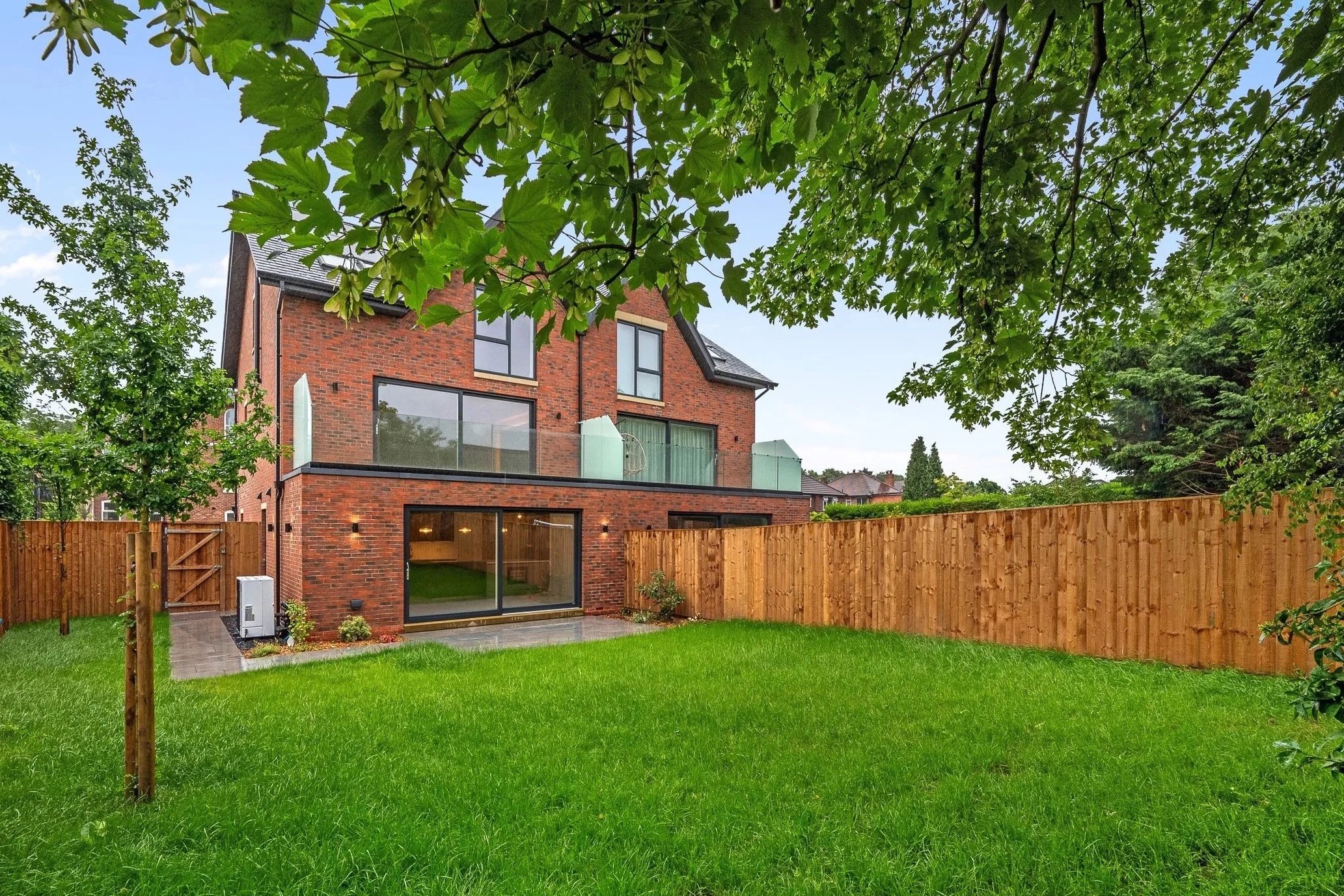 Trescot%252C%2B9B%2BHighfield%2BAvenue%2BExternal-8.jpg