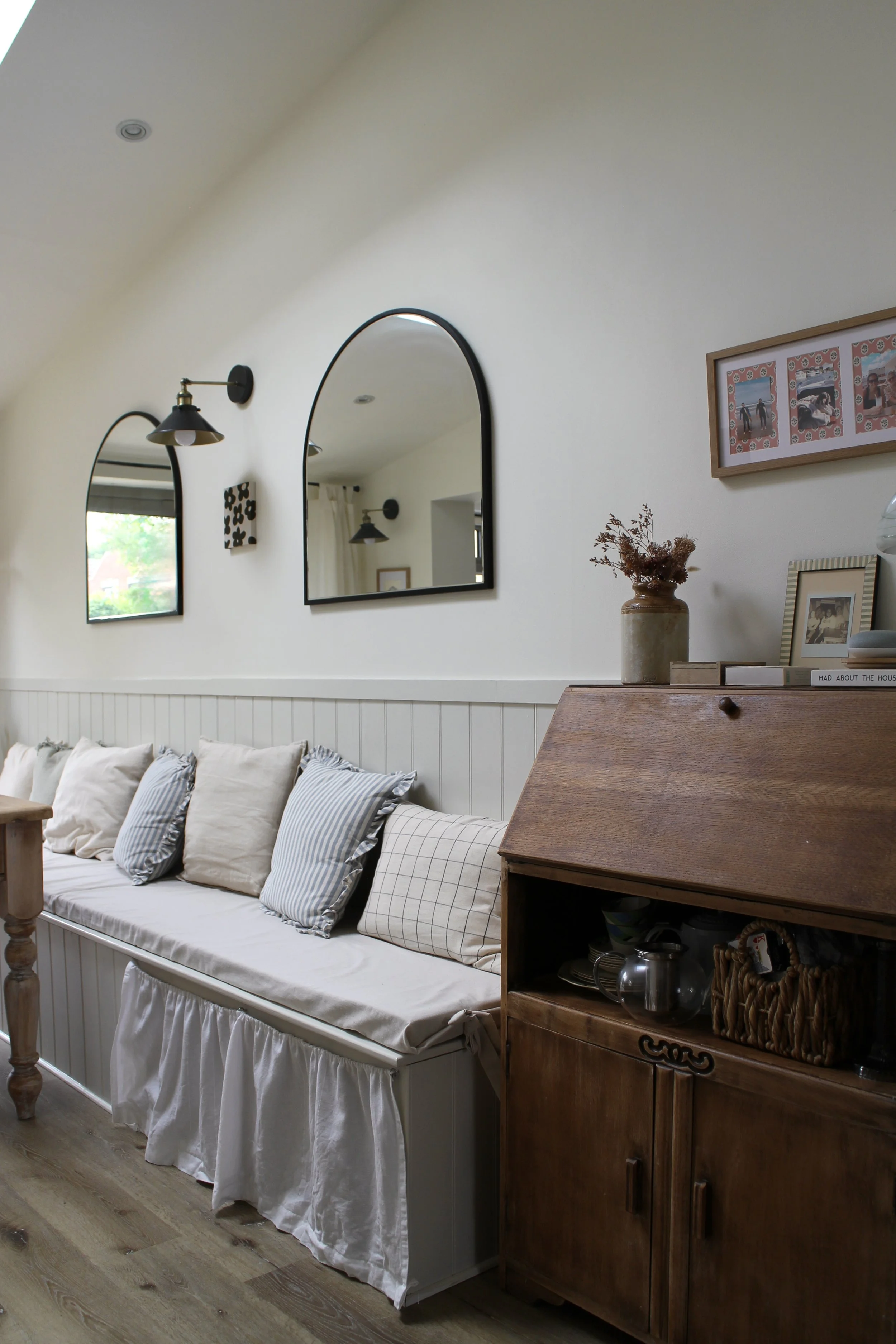 DiningRoom4.jpg