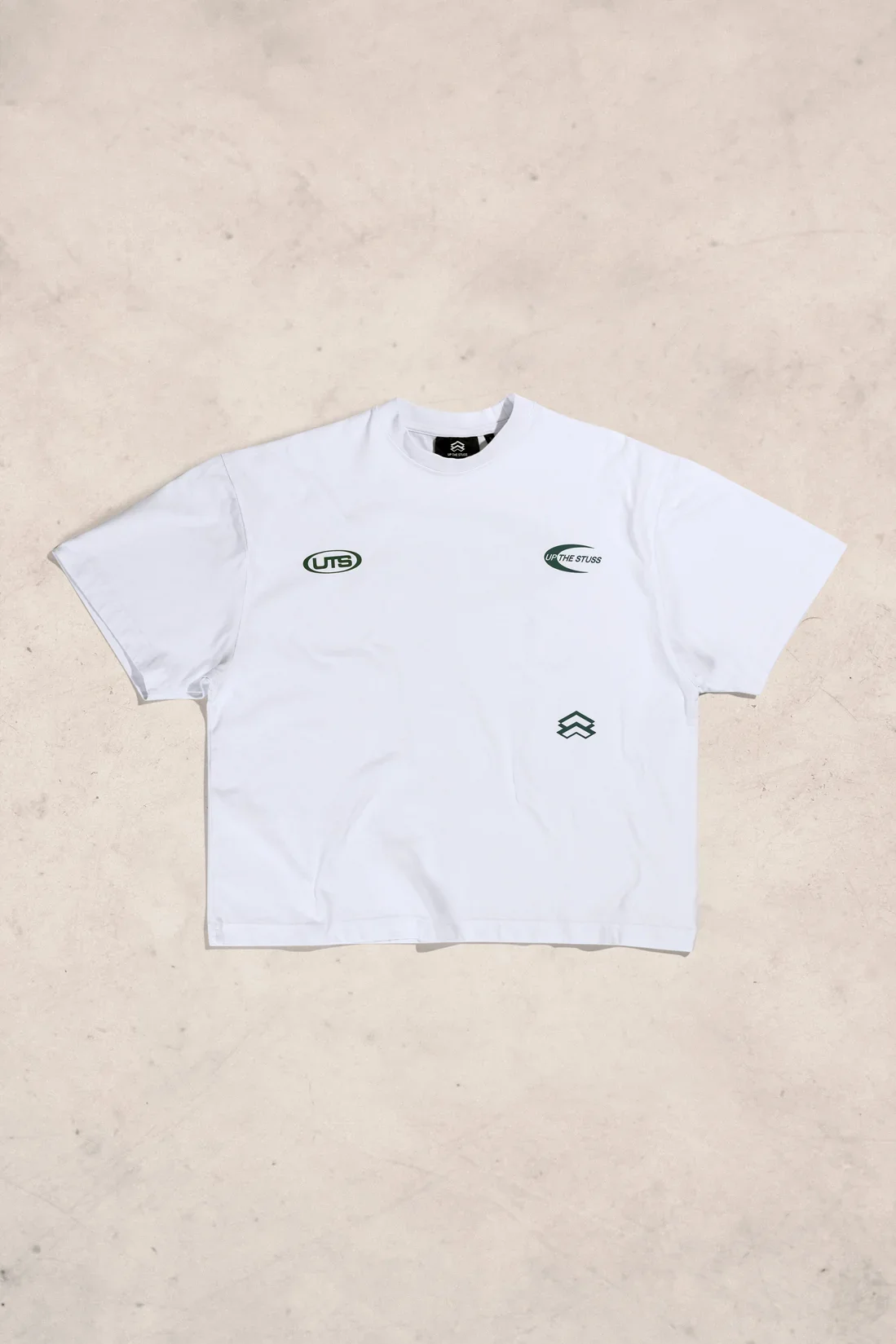 Tee