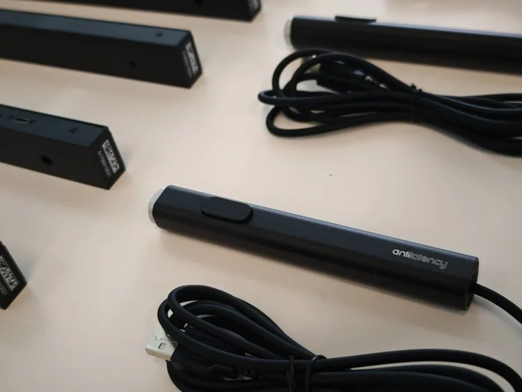Touch the Third Dimension: Introducing the syGlass 3D Stylus
