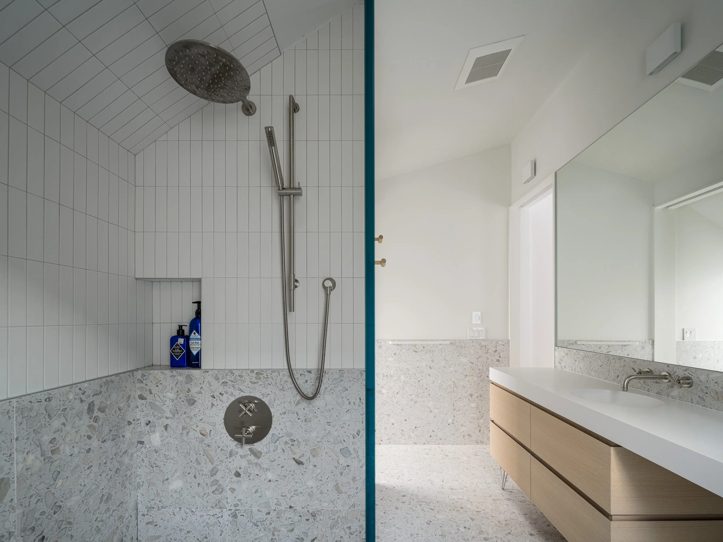 web_2524_Post_36 Lothian (017 of 018).jpg