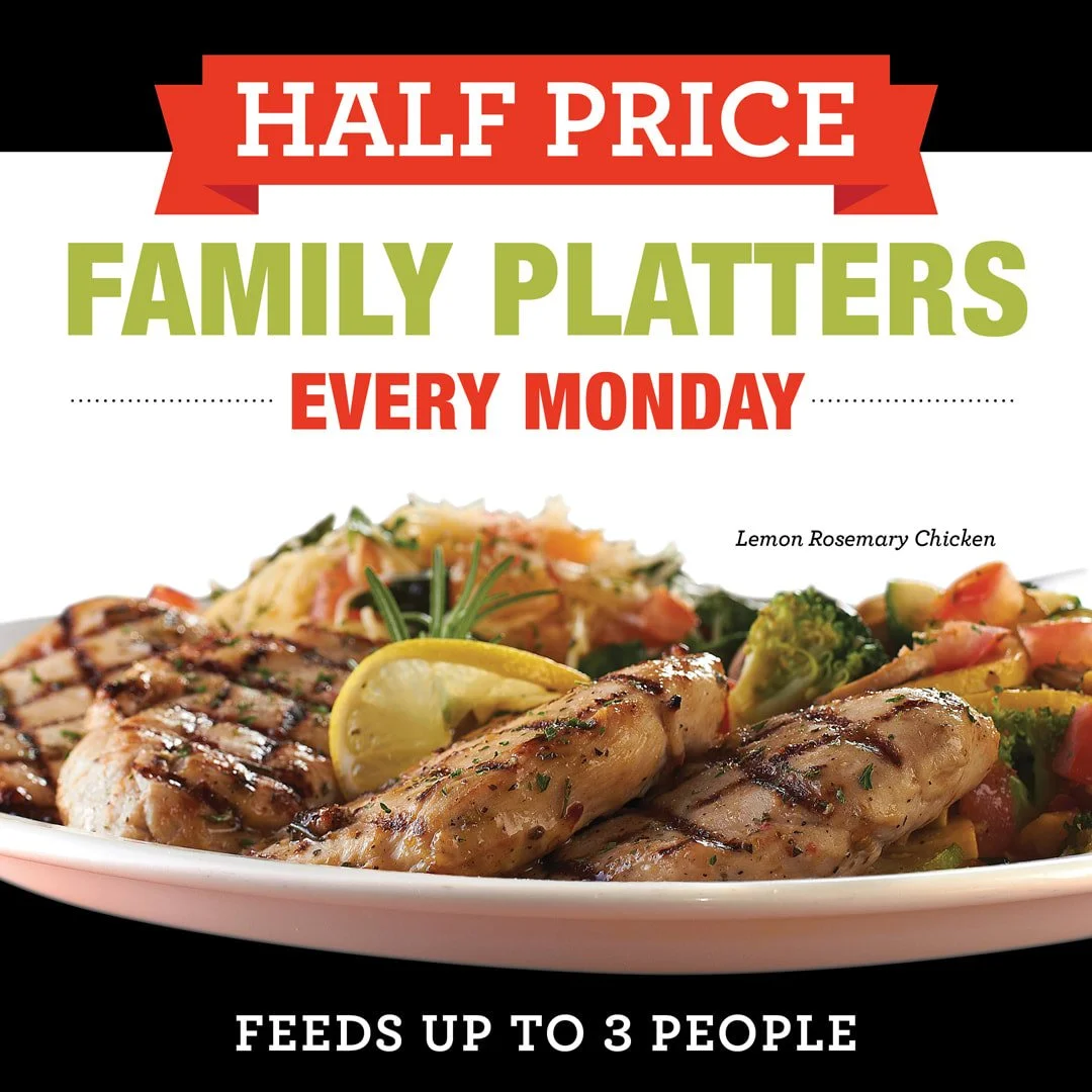 Family Night Monday = ON 🍝🎉 
Every Monday at @johnnycarinos: Family Platters are 50% OFF!
What’s your pick: Spicy Shrimp & Chicken / Skilletini / Chicken Alfredo? 🍽️👇