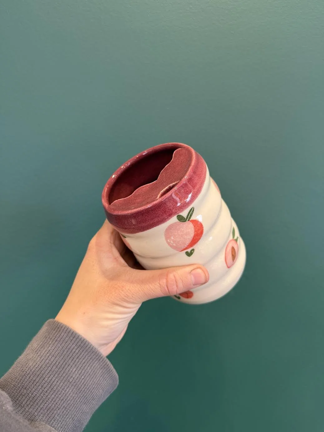 Peaches Tumbler 🍑