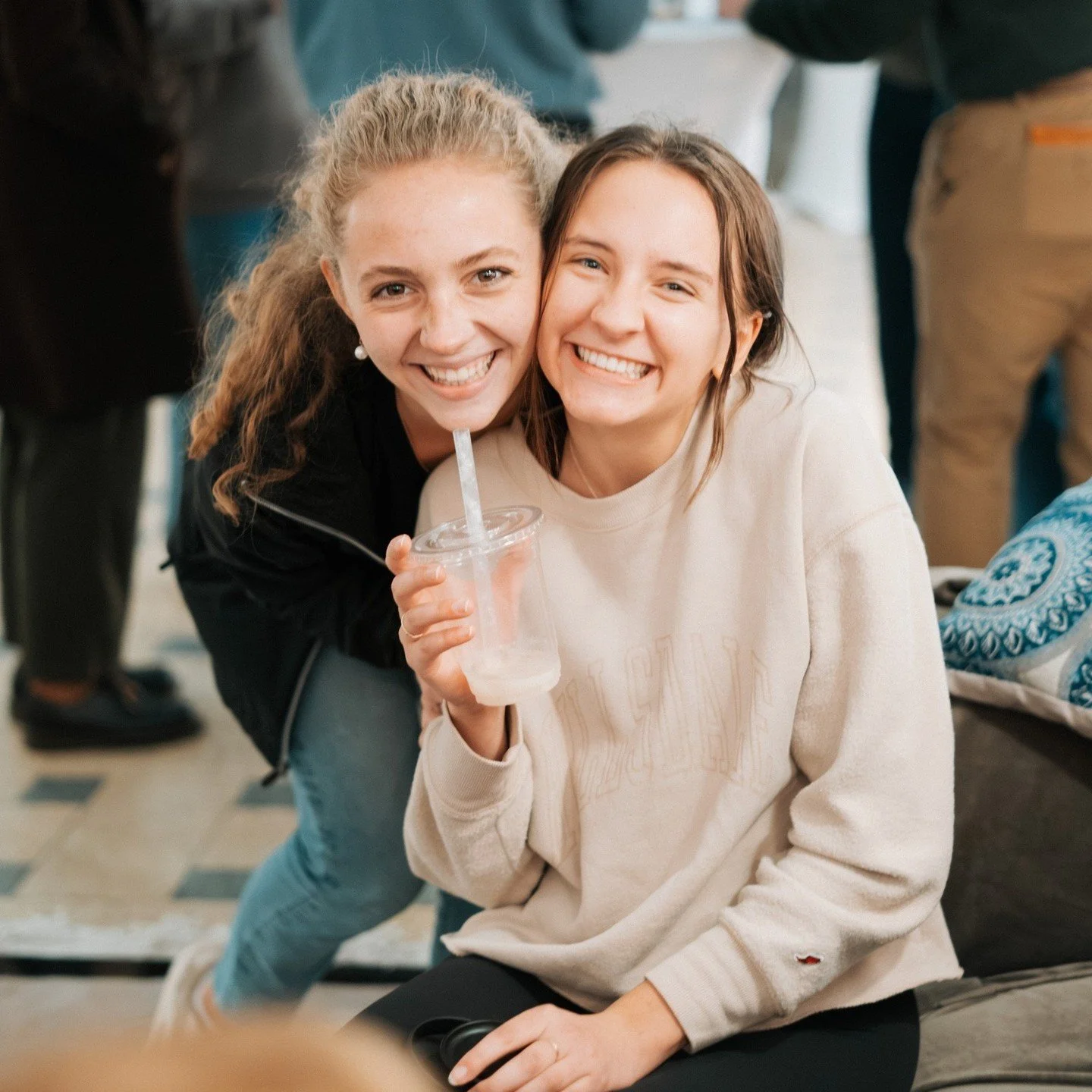 🎶🧋🎲 Bops, Boba, &amp; Boardgames is TONIGHT!

Stop by from 7-9p in the Mauck Solarium for free boba, live music, and a plethora of board and card games. Check out the lineup:

7:00 Isaac Green and Matt Byrne
8:00 Tuition and Fees

See you there!