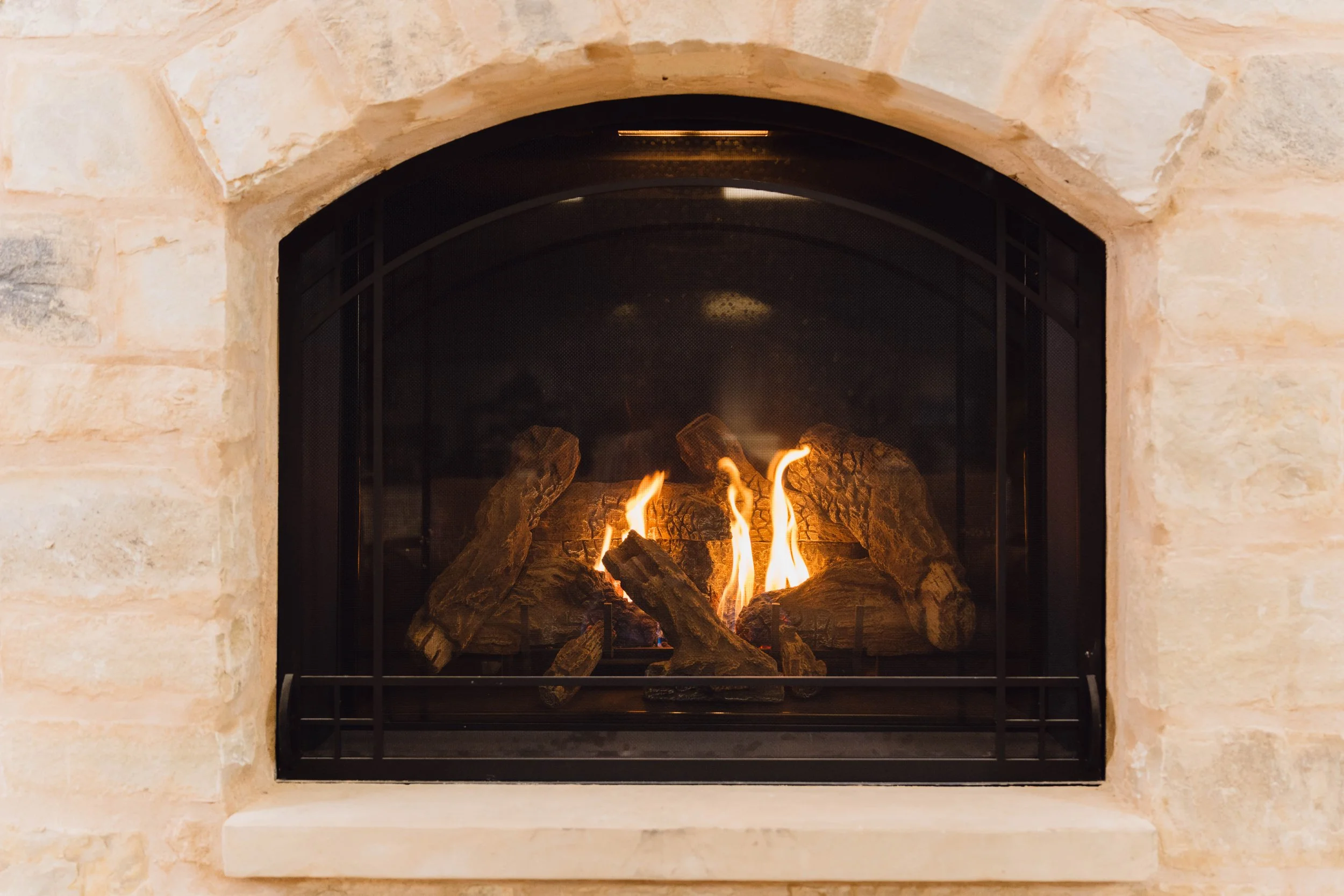 fireplace installation in san antonio texas with experts at cozy fireplace & patio