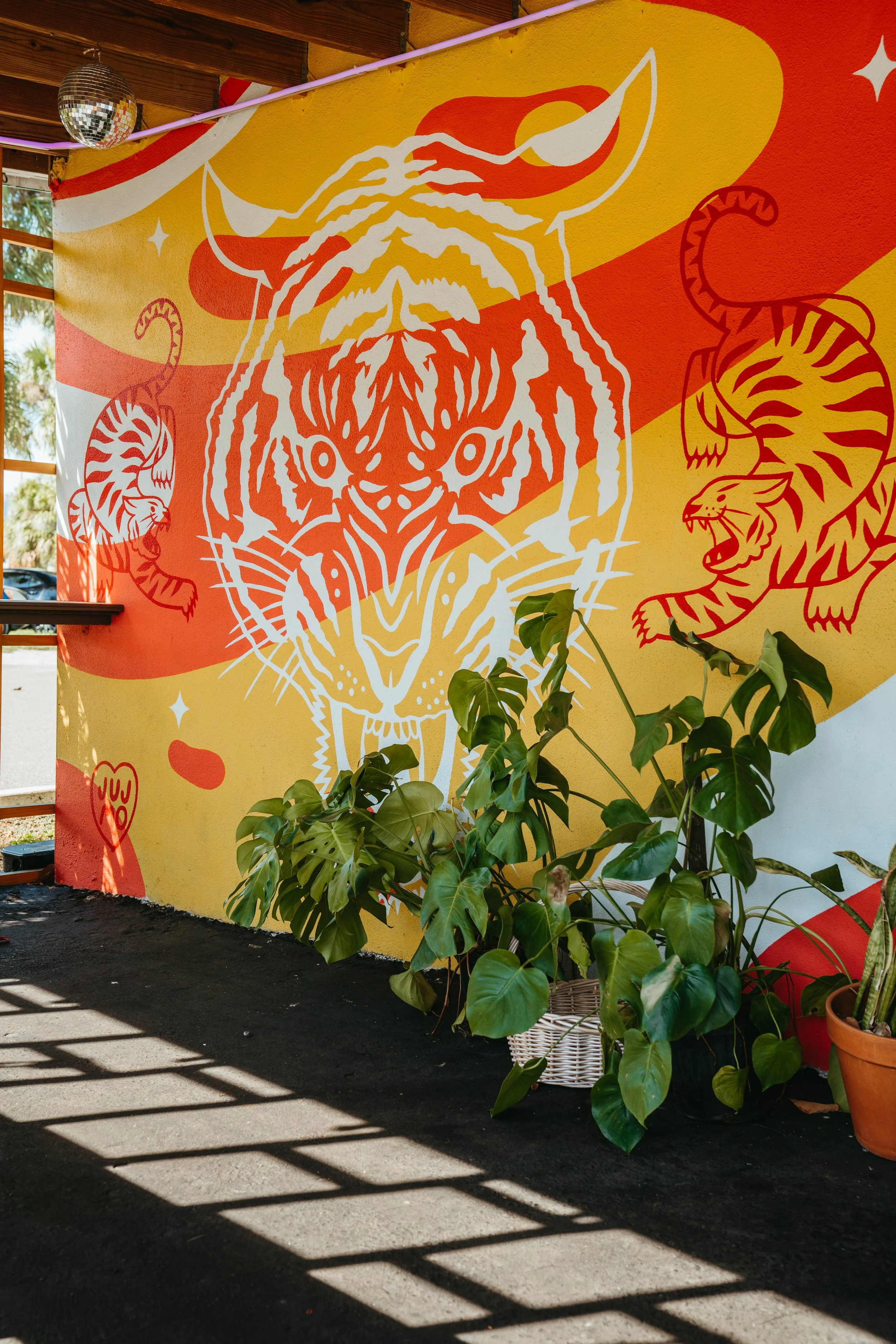 Lucky Tigre Mural.jpg