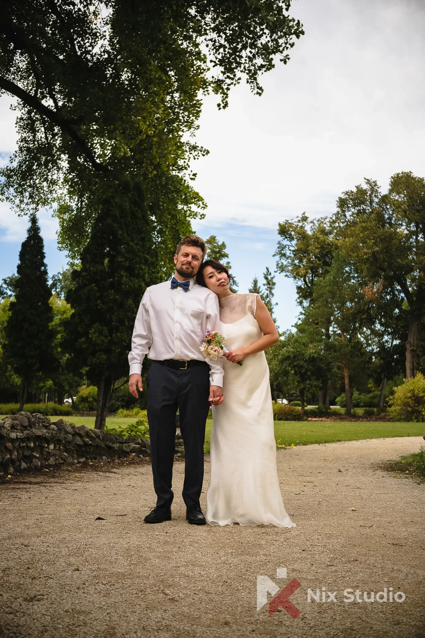 couple-married-photography-park-morden-manitoba-2.webp
