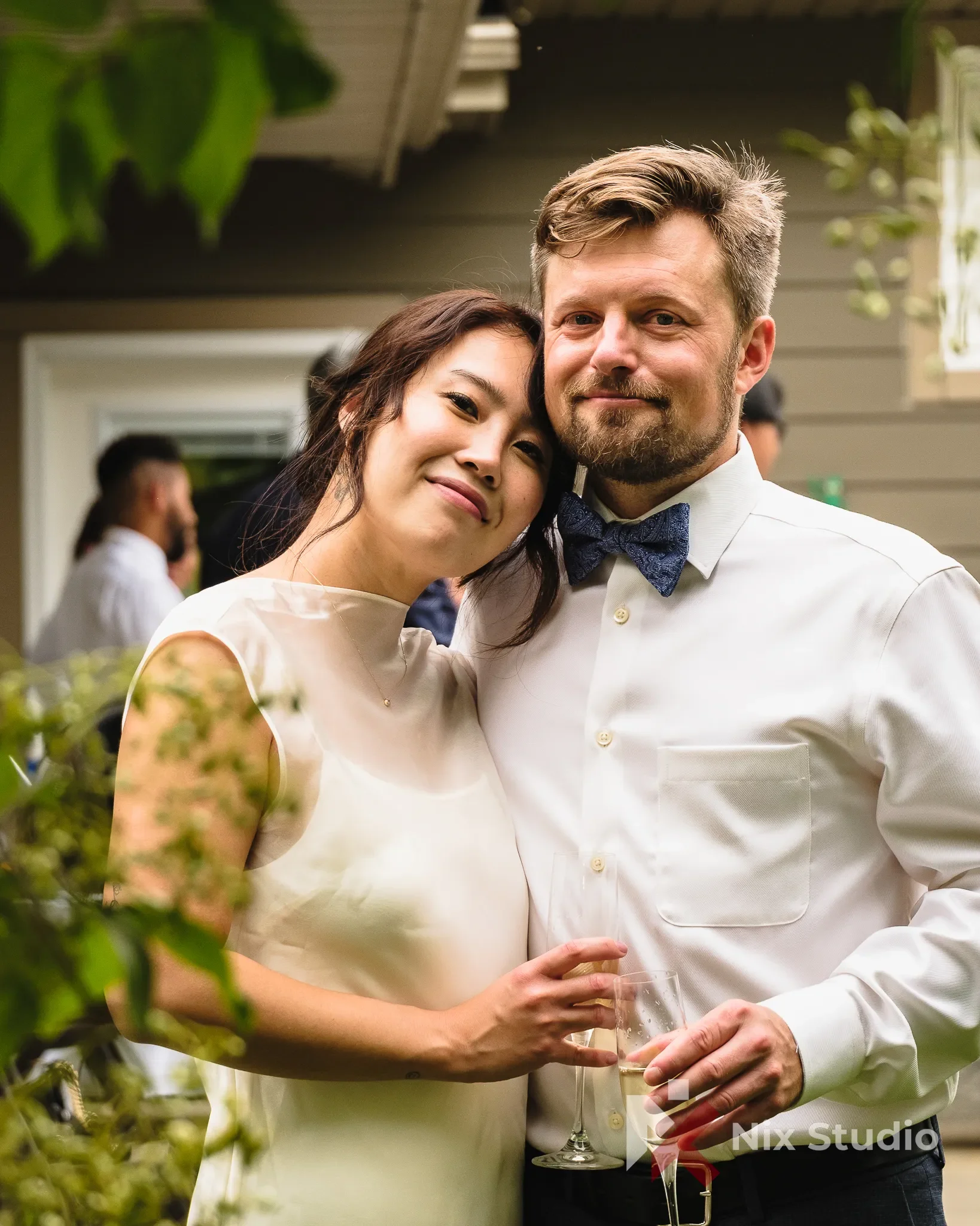 Couple-married-wedding-photography-morden.webp