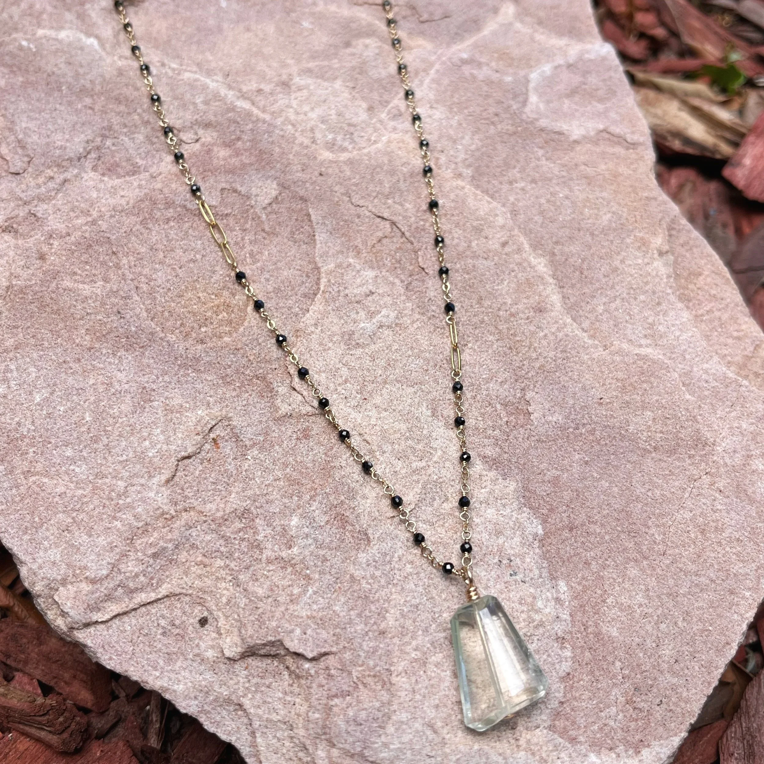 BlackGoldPrasiolite4.jpg