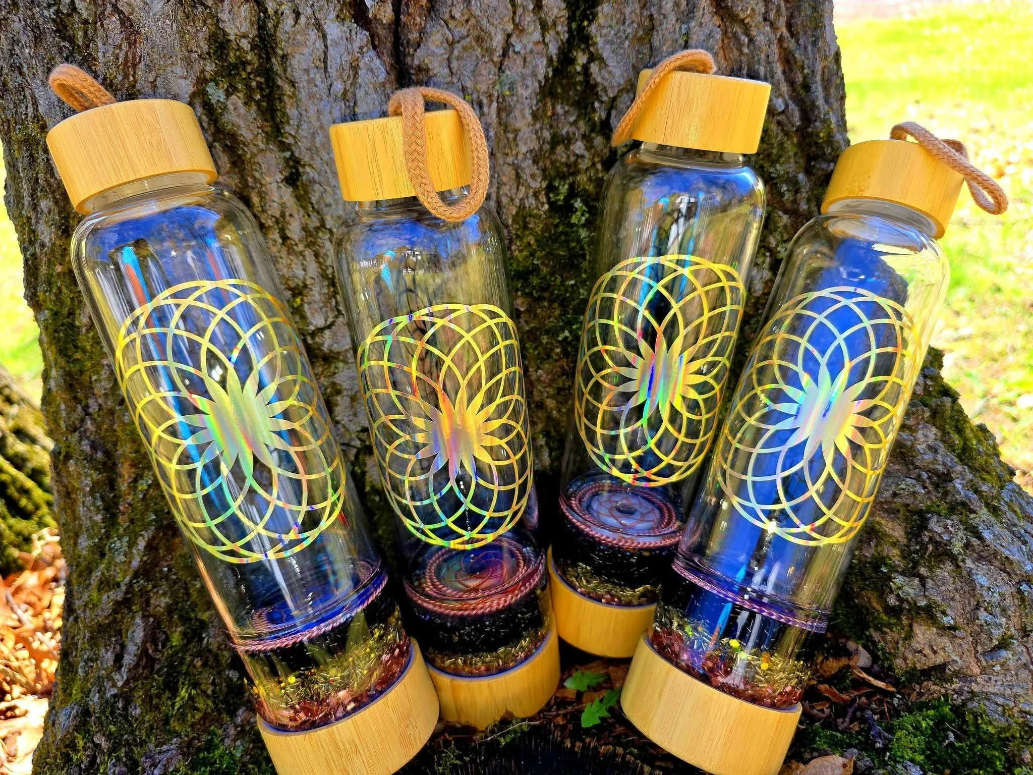 Water Bottle, Tensor Orgone Crystals, Restructure your Water on the go! 17oz OG generator, Glass Water Bottle with Scalar waves Disc