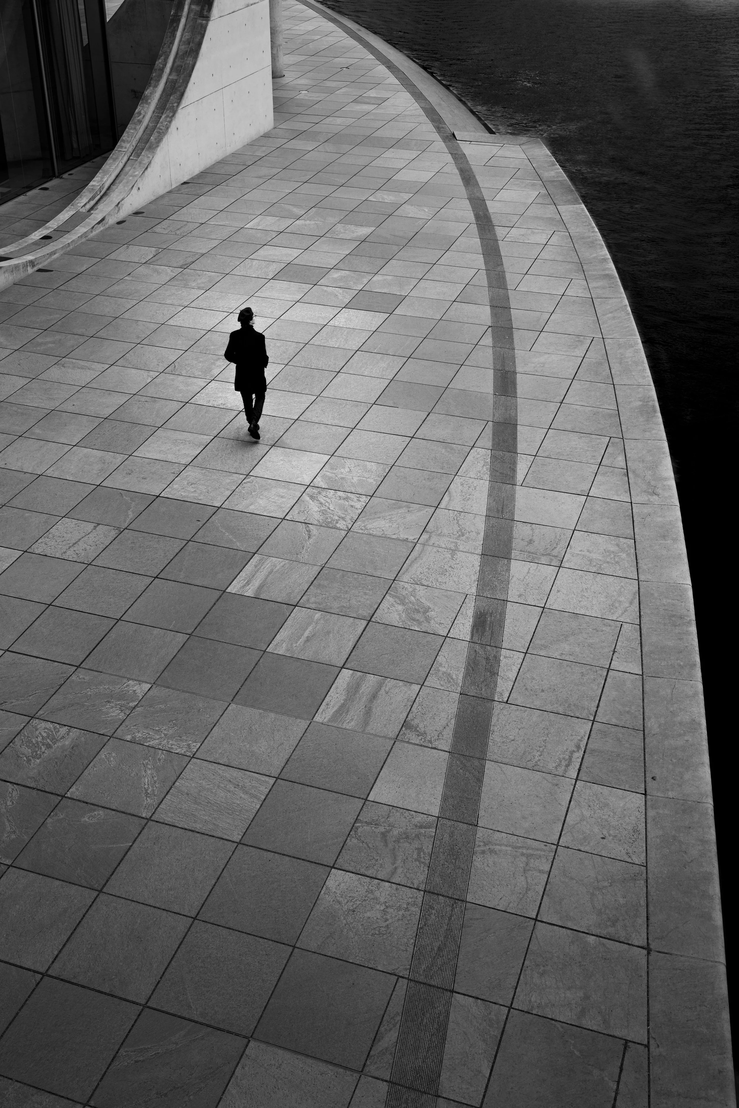 Minimal Street Photography