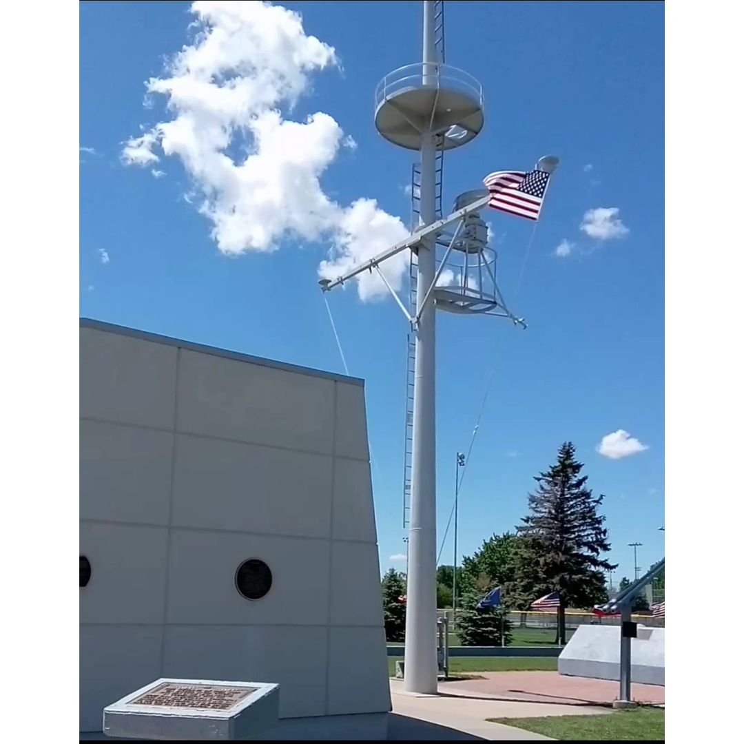 flag-flying3.jpg