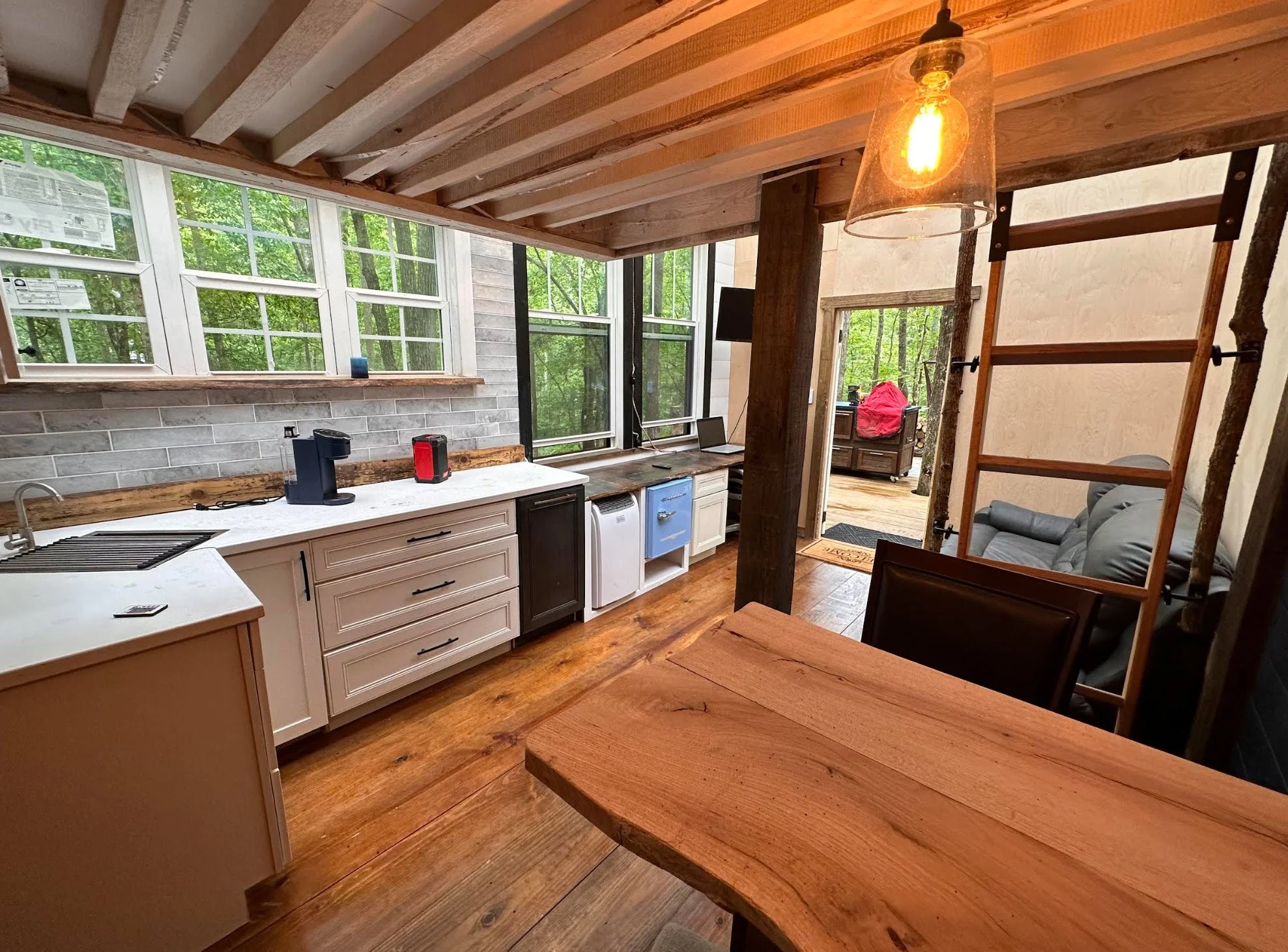 Tiny house 3.jpg