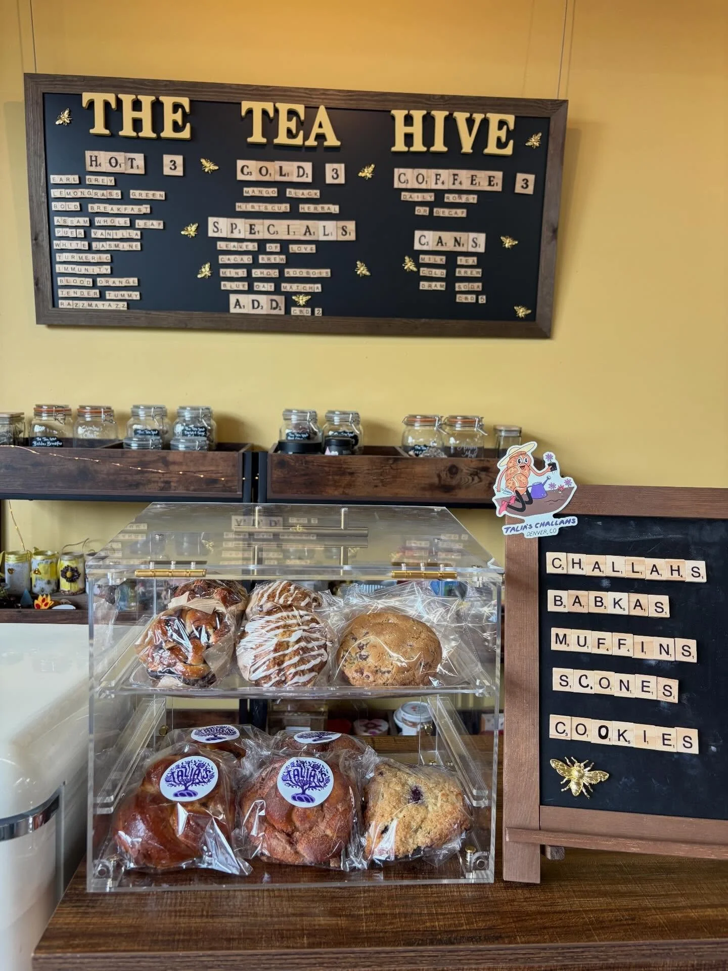 Partner Spotlight: @theteahive.co 🌻💐🌸

Tucked inside the beautiful space at @birdsallco, The Tea Hive is a cozy hidden gem serving tea, coffee, and a wide range of yummy snacks. Jillian, the owner, is passionate about uplifting women-owned and loc