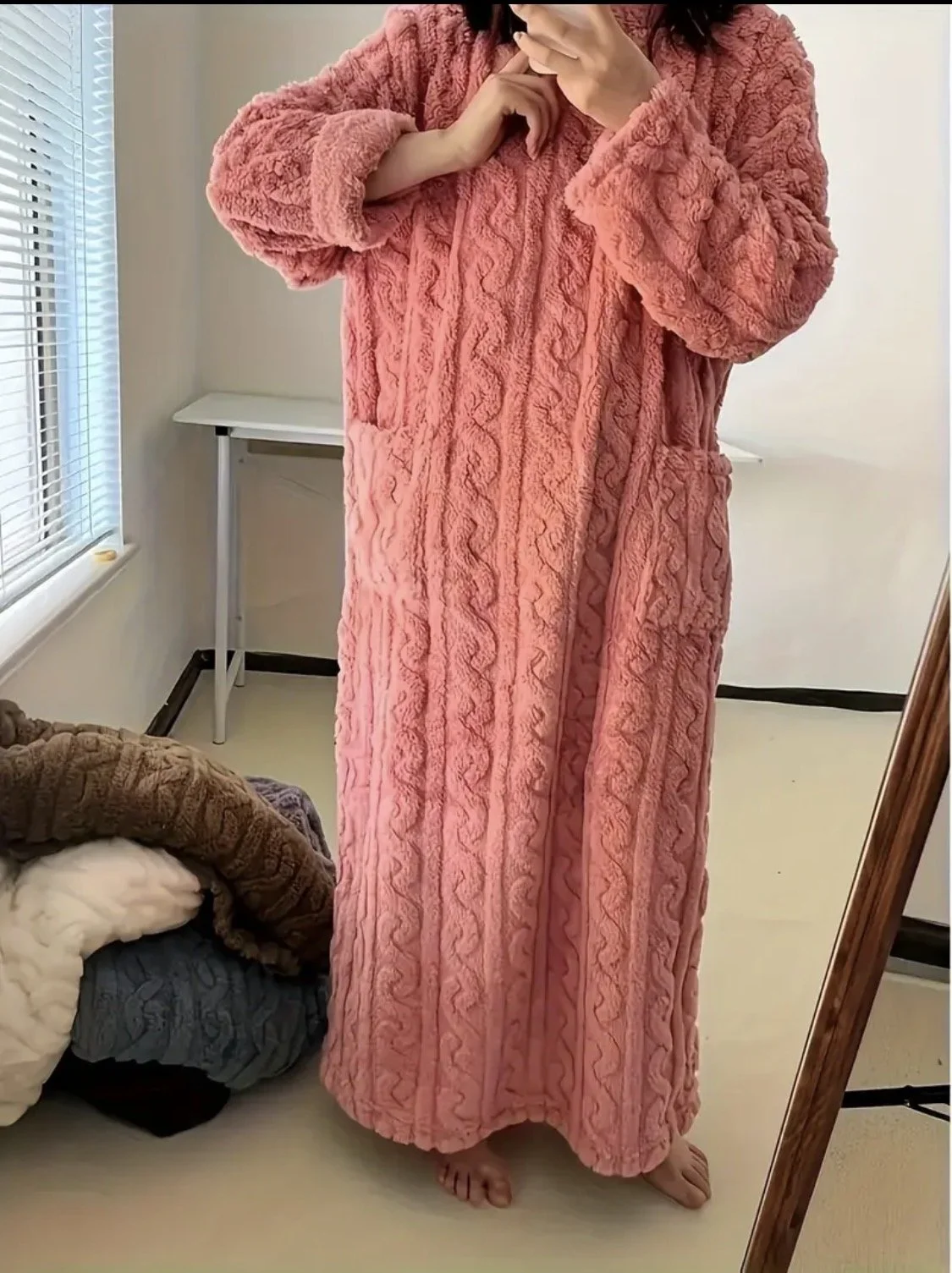 Thick Coral Fleece Robe - Super Soft High Quality Winter Sleepwear with Pocket
